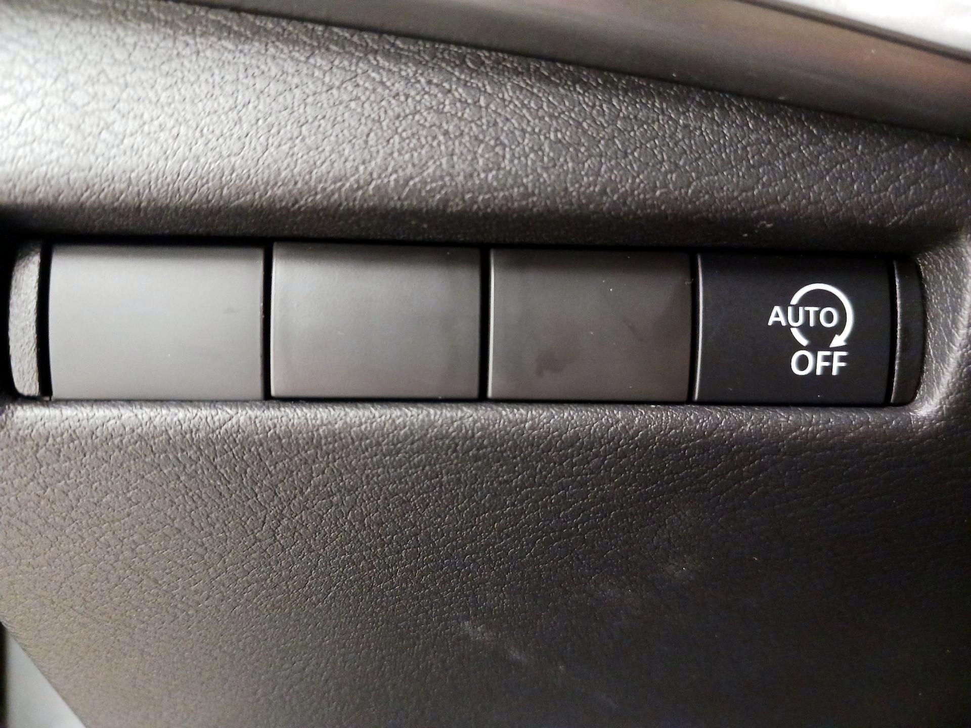 Thumbnail: 2026 Nissan Kicks - 13