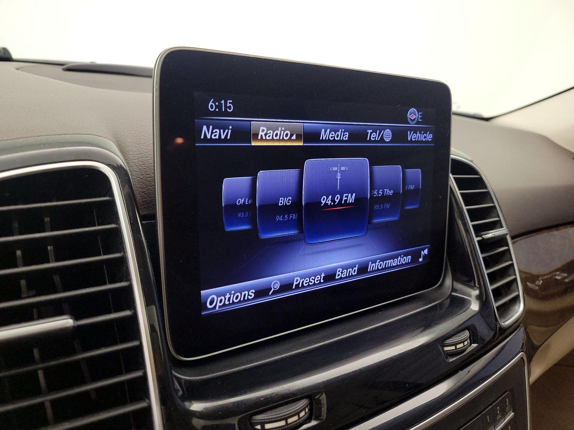 Thumbnail: 2019 Mercedes-Benz GLE - 16