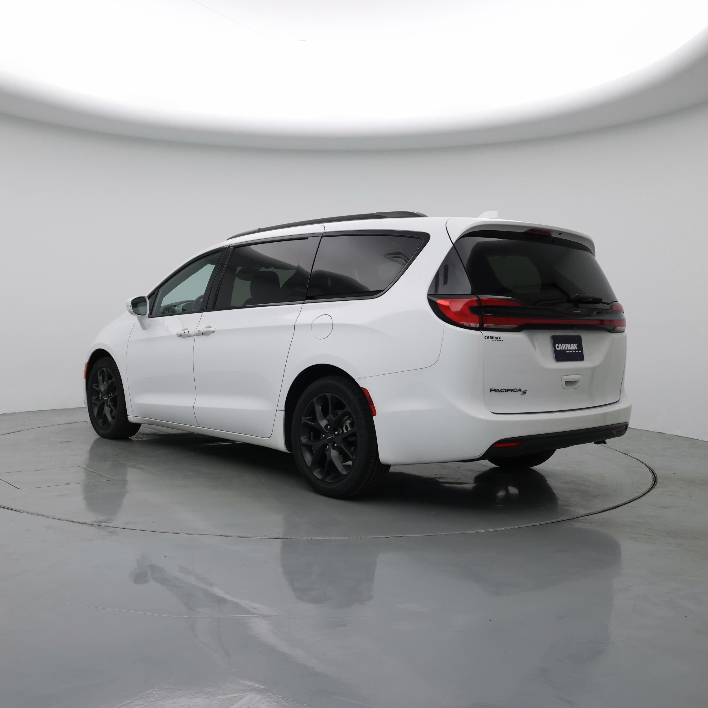 Thumbnail: 2022 Chrysler Pacifica - 2