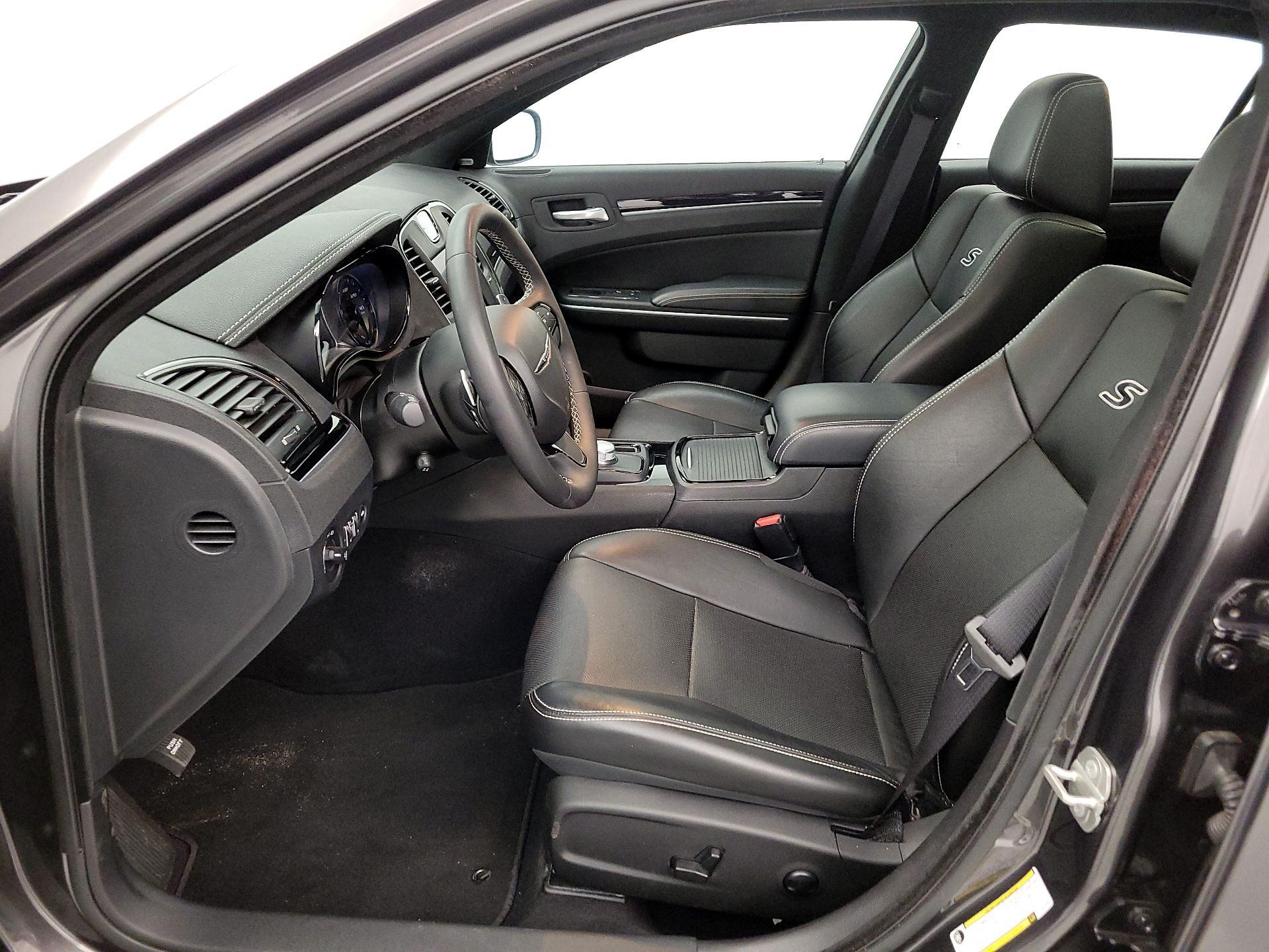 Thumbnail: 2023 Chrysler 300 - 11