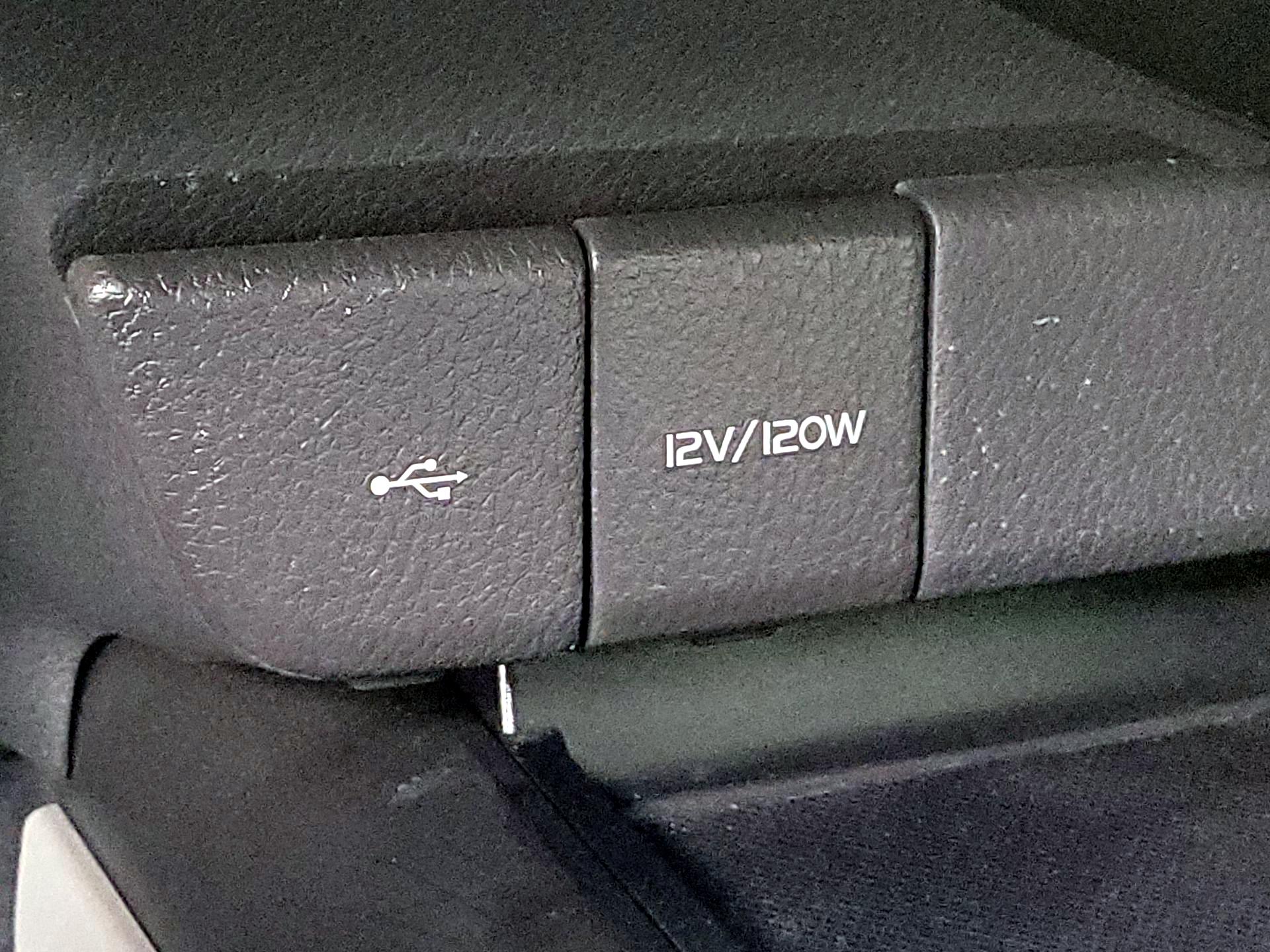 Thumbnail: 2024 Toyota Camry - 18