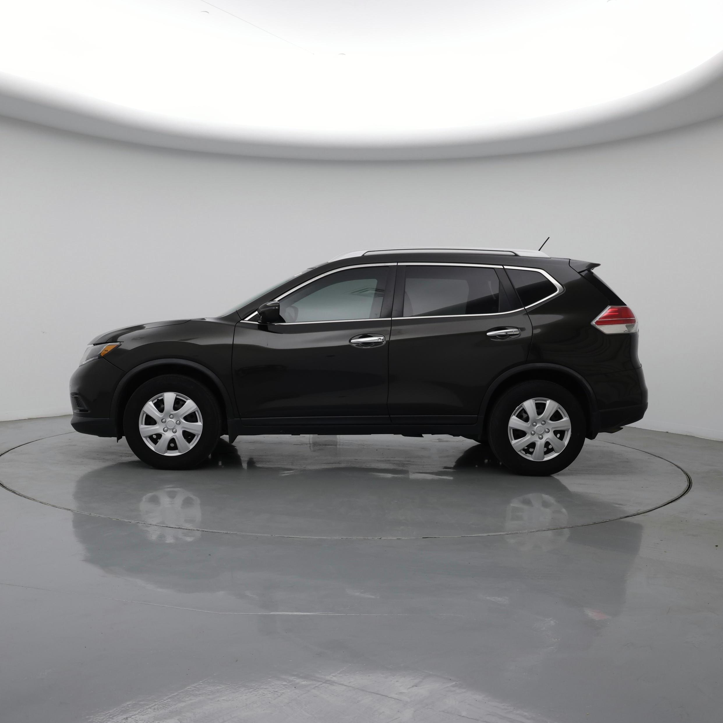 Thumbnail: 2016 Nissan Rogue - 3