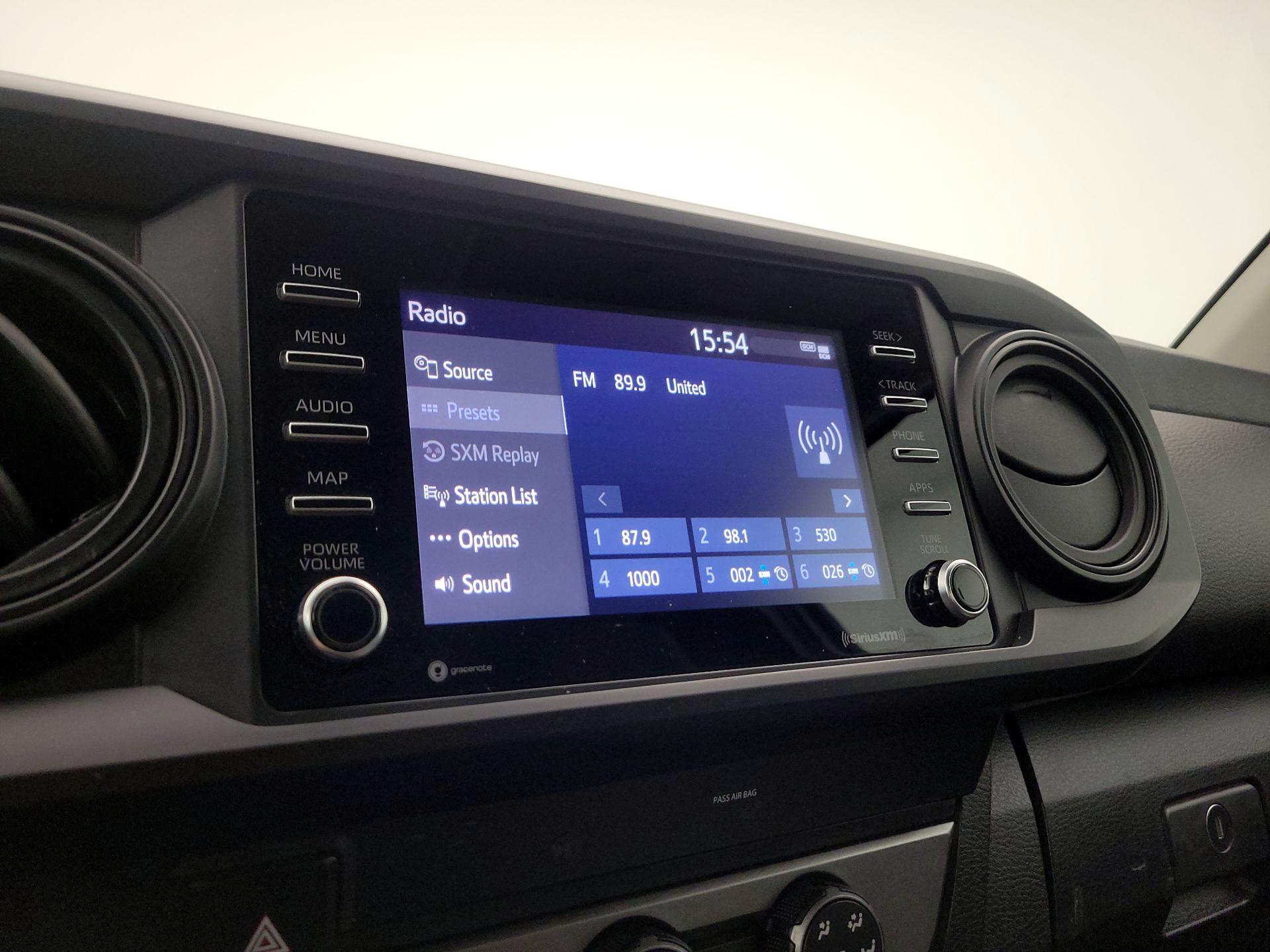 Thumbnail: 2022 Toyota Tacoma - 15