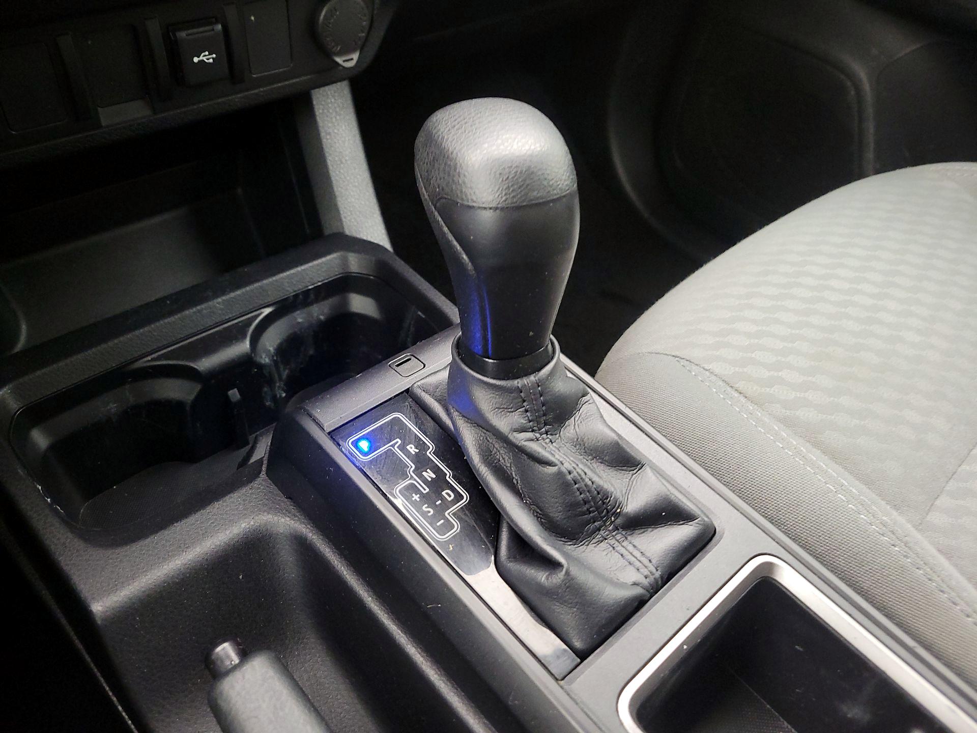 Thumbnail: 2022 Toyota Tacoma - 17