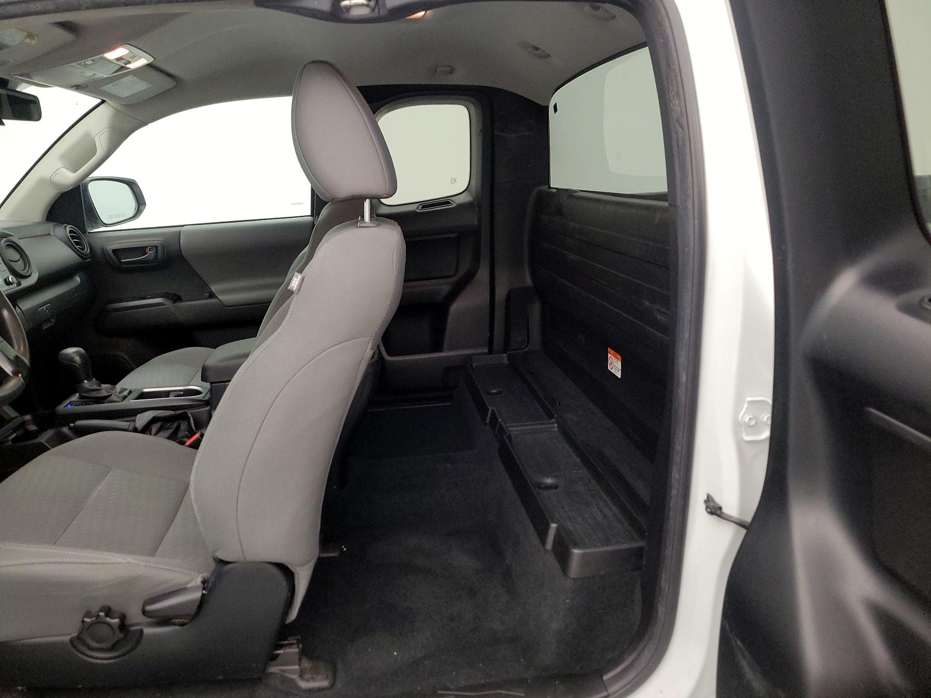 Thumbnail: 2022 Toyota Tacoma - 19