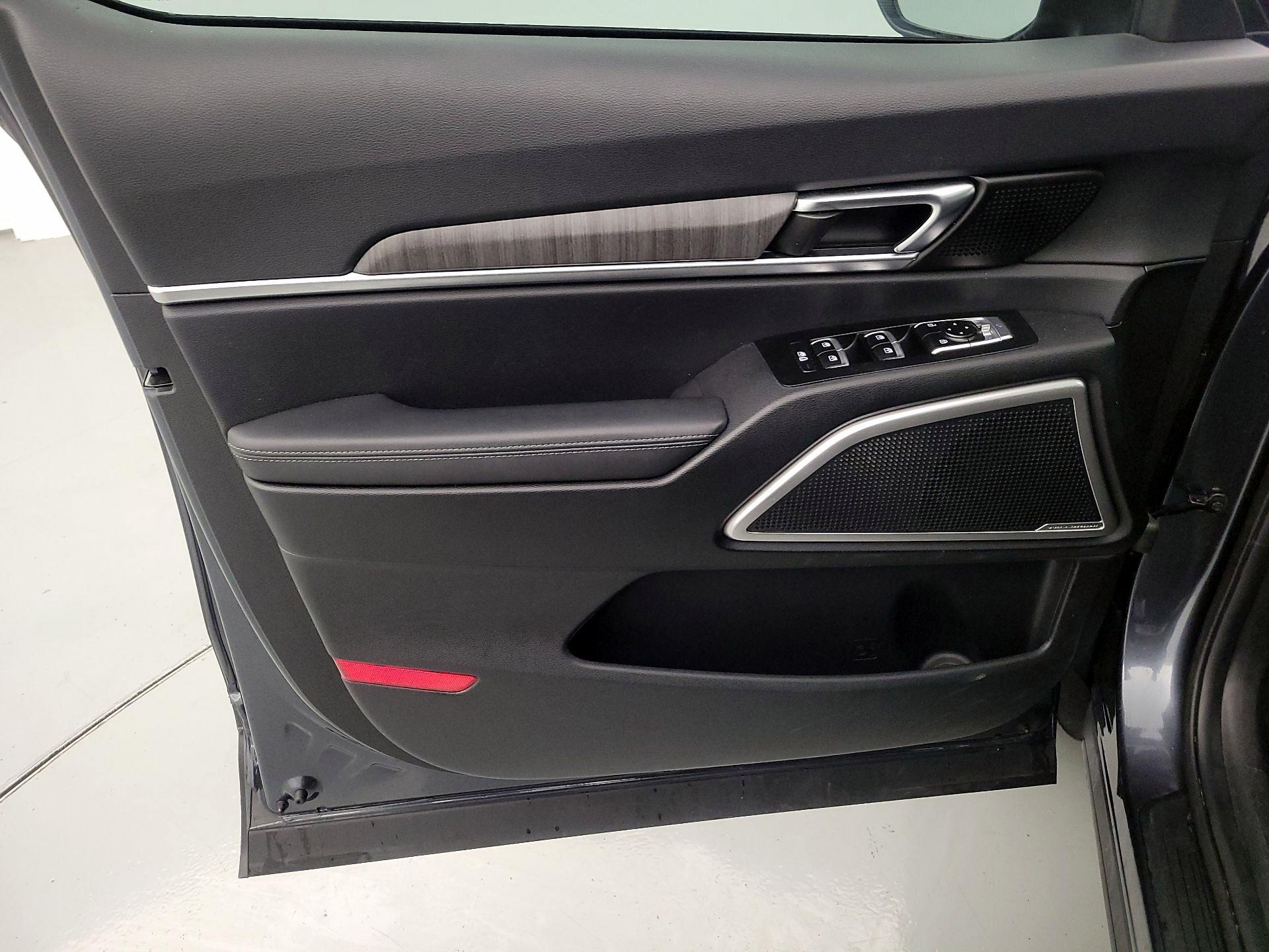 Thumbnail: 2023 Kia Telluride - 12