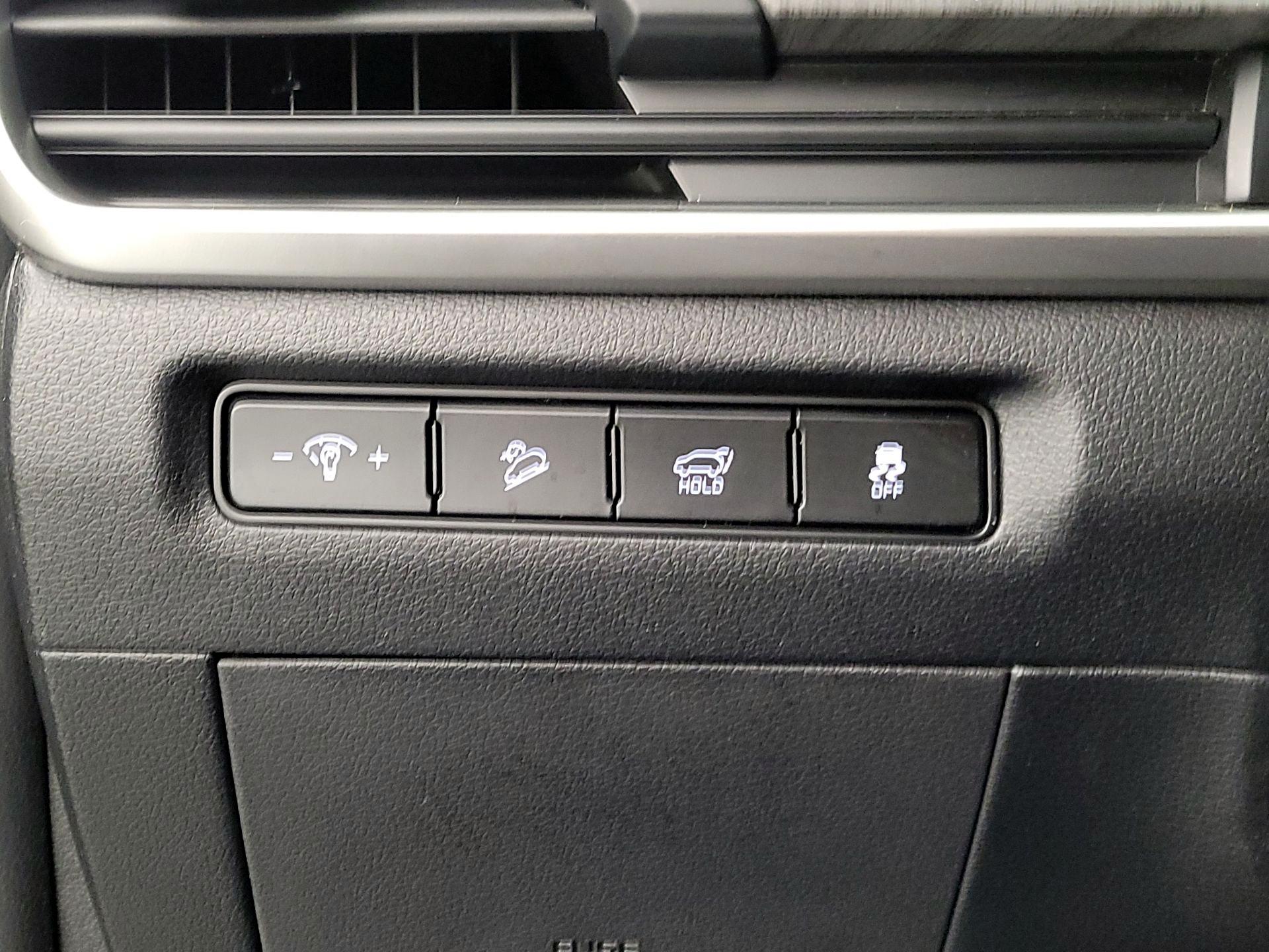 Thumbnail: 2023 Kia Telluride - 13