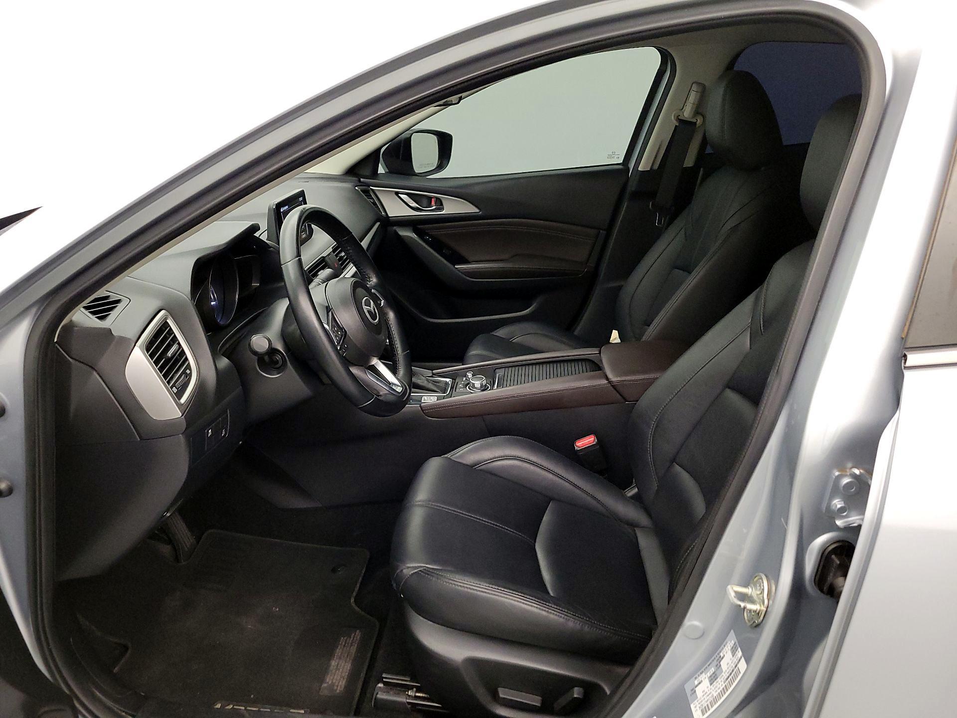 Thumbnail: 2017 Mazda Mazda3 - 11