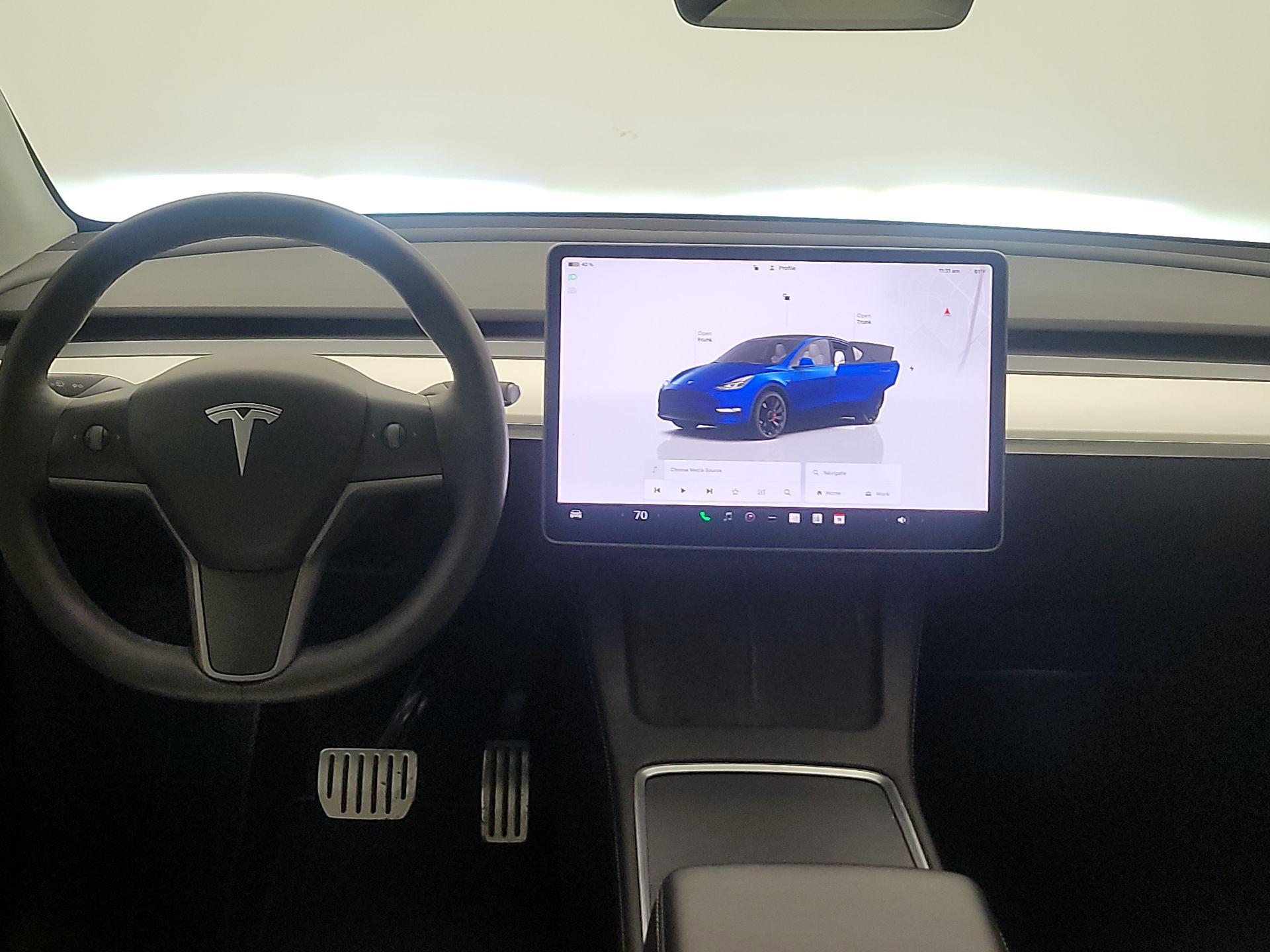 Thumbnail: 2022 Tesla Model Y - 9