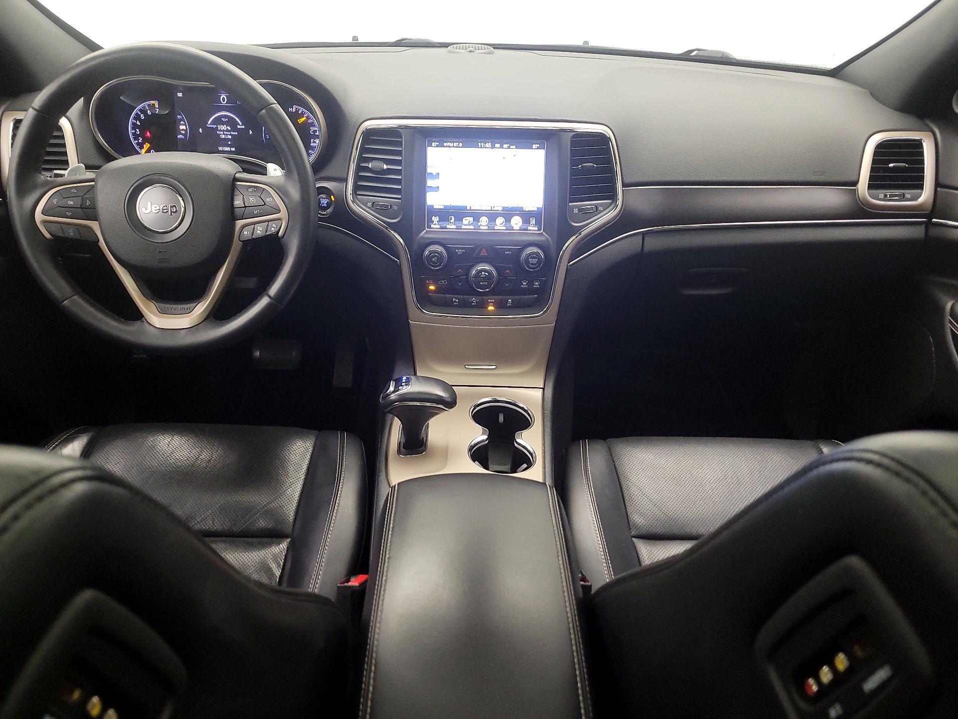 Thumbnail: 2015 Jeep Grand Cherokee - 9