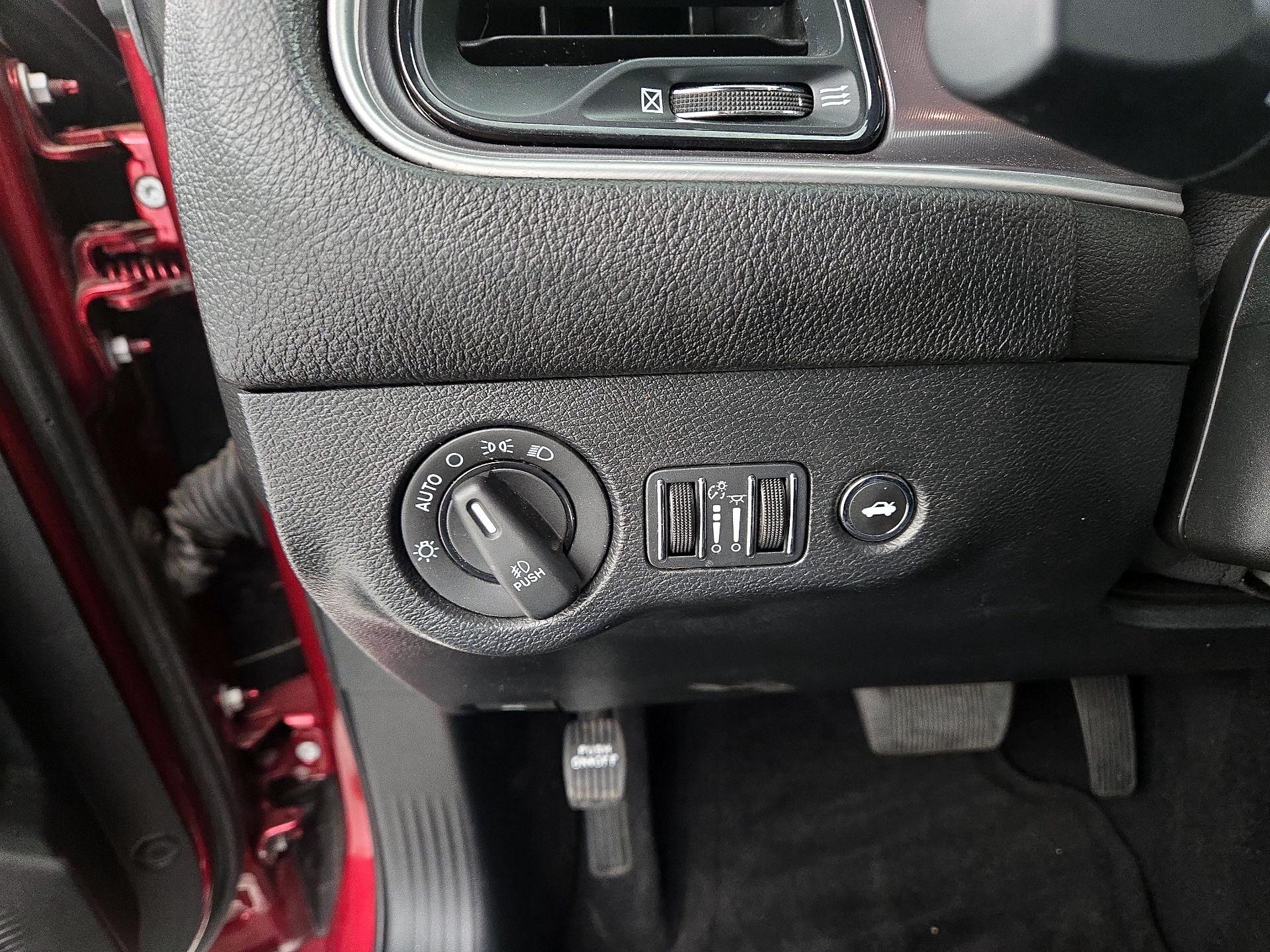 Thumbnail: 2022 Dodge Challenger - 13