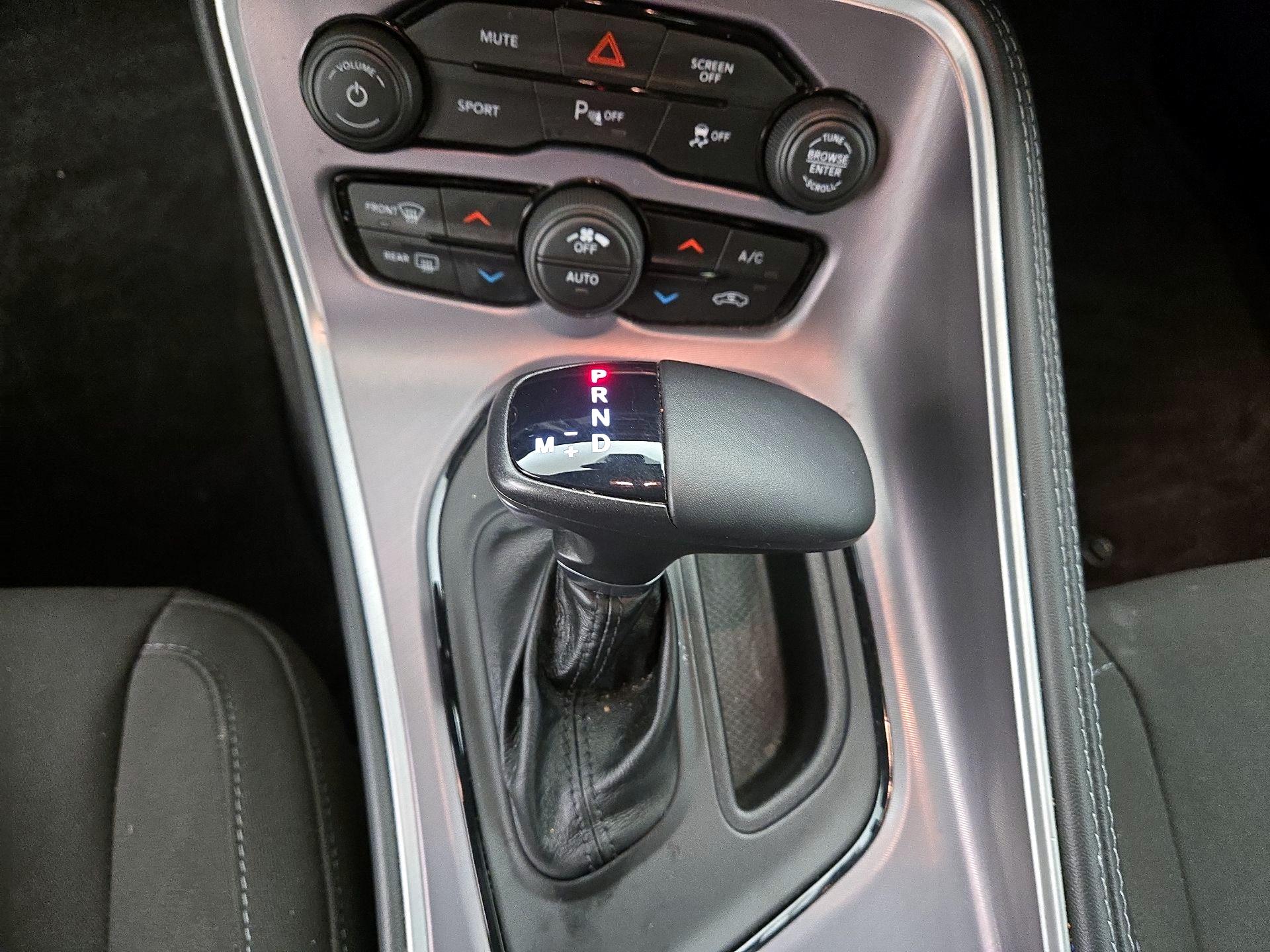 Thumbnail: 2022 Dodge Challenger - 17