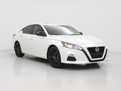 2022 Nissan Altima SR