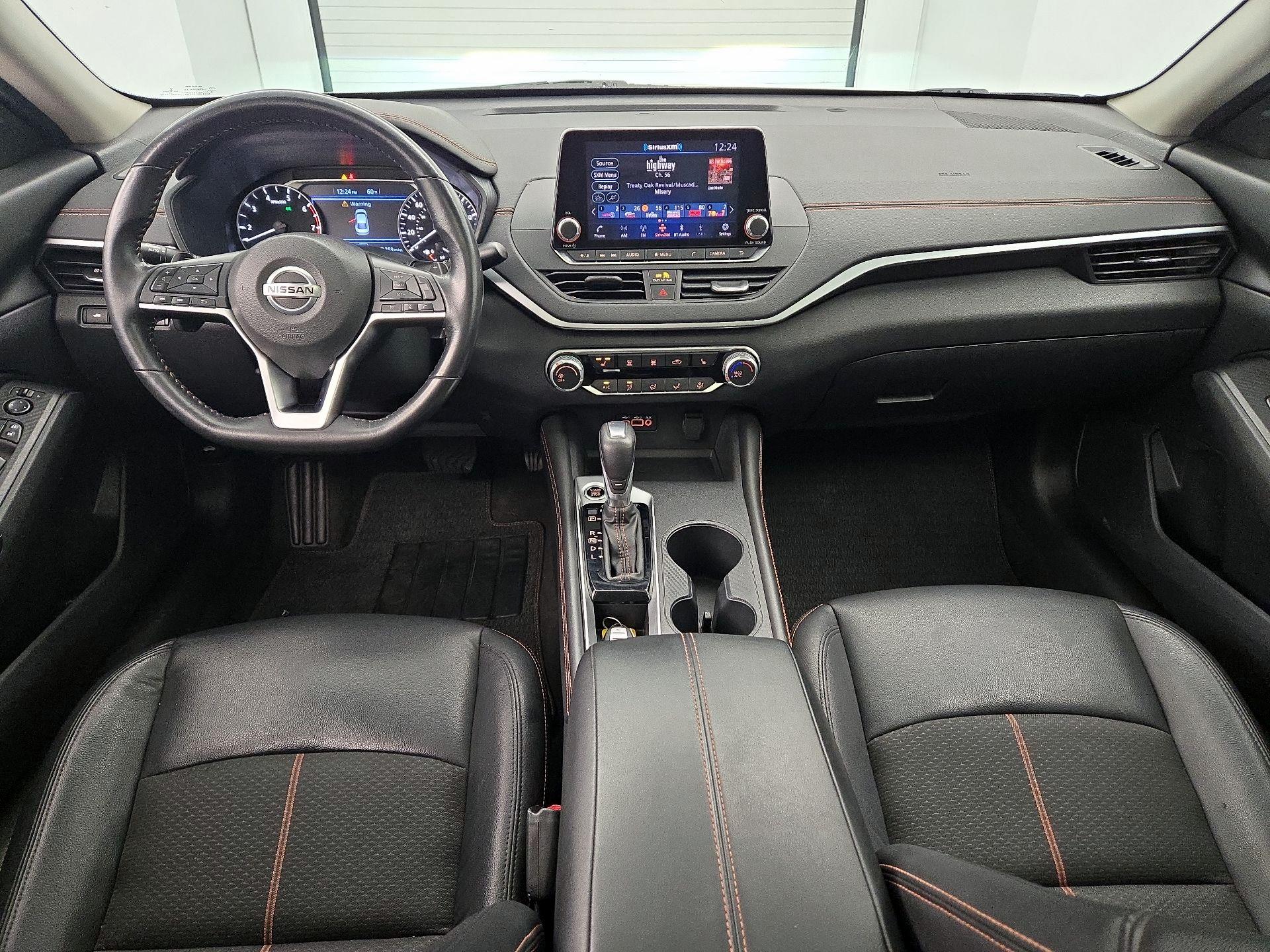 Thumbnail: 2022 Nissan Altima - 9