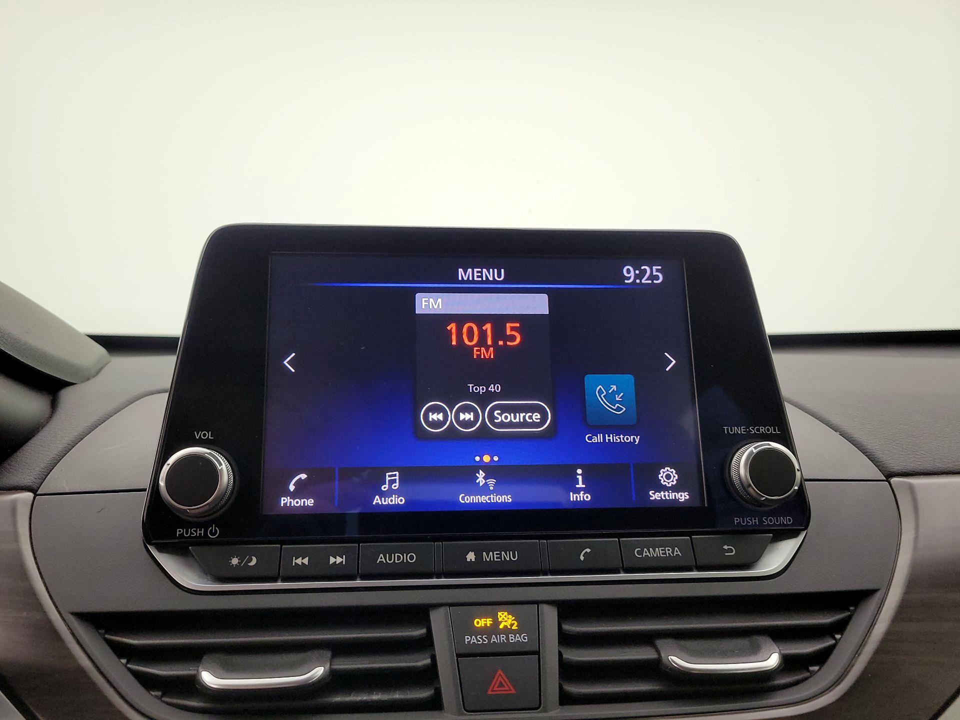 Thumbnail: 2023 Nissan Altima - 15