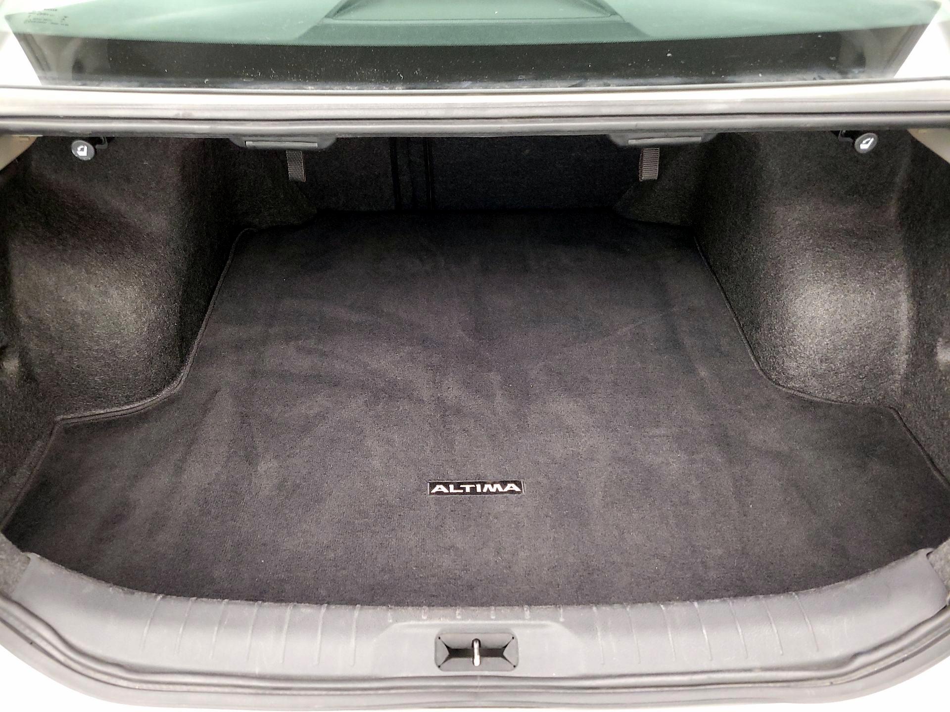 Thumbnail: 2023 Nissan Altima - 20