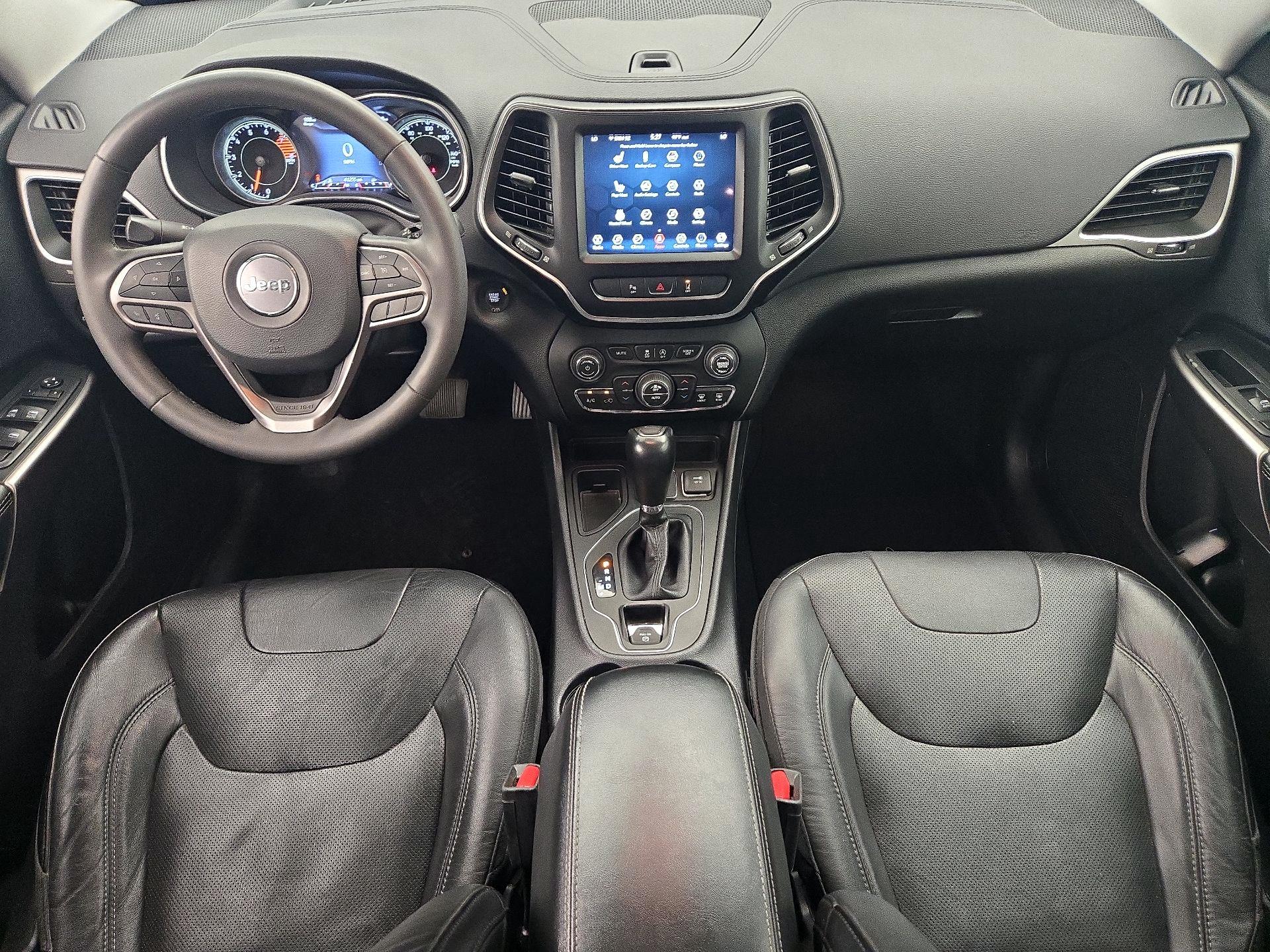 Thumbnail: 2021 Jeep Cherokee - 8