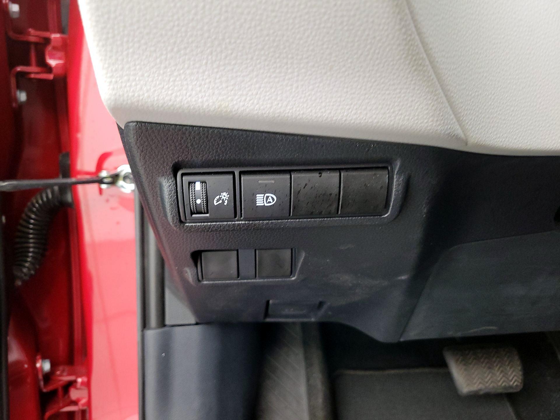 Thumbnail: 2023 Toyota Corolla Cross - 13