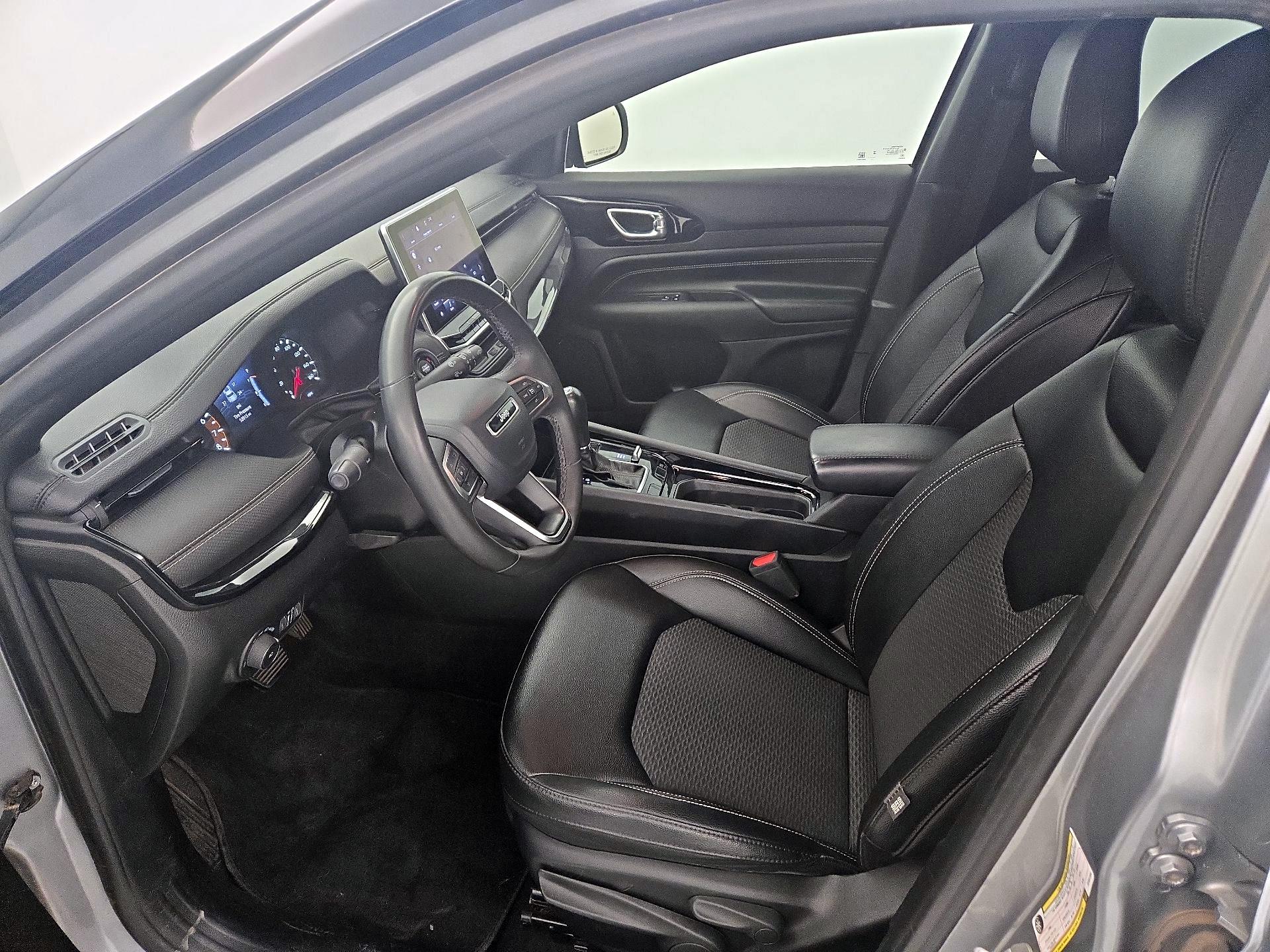 Thumbnail: 2024 Jeep Compass - 11