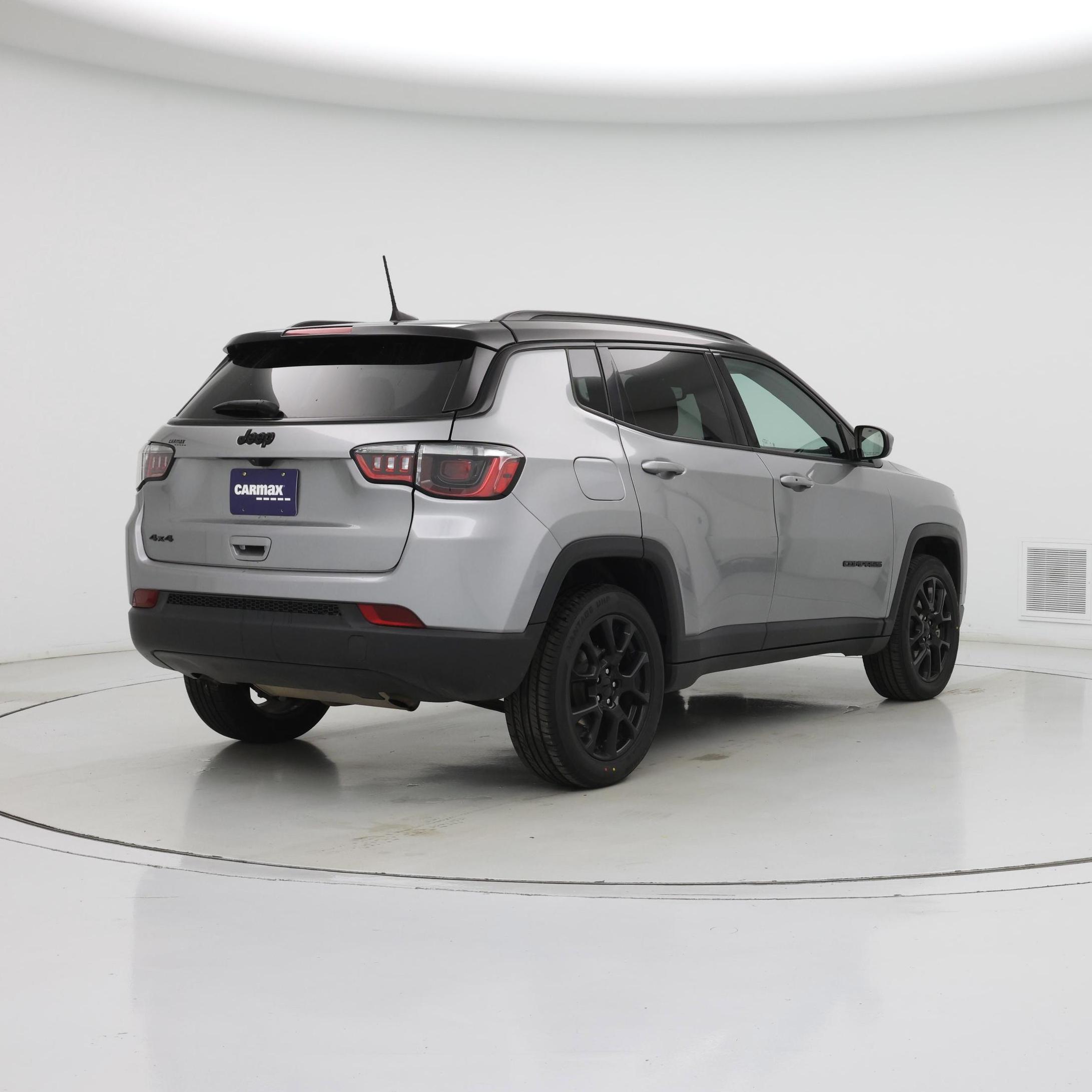 Thumbnail: 2024 Jeep Compass - 8