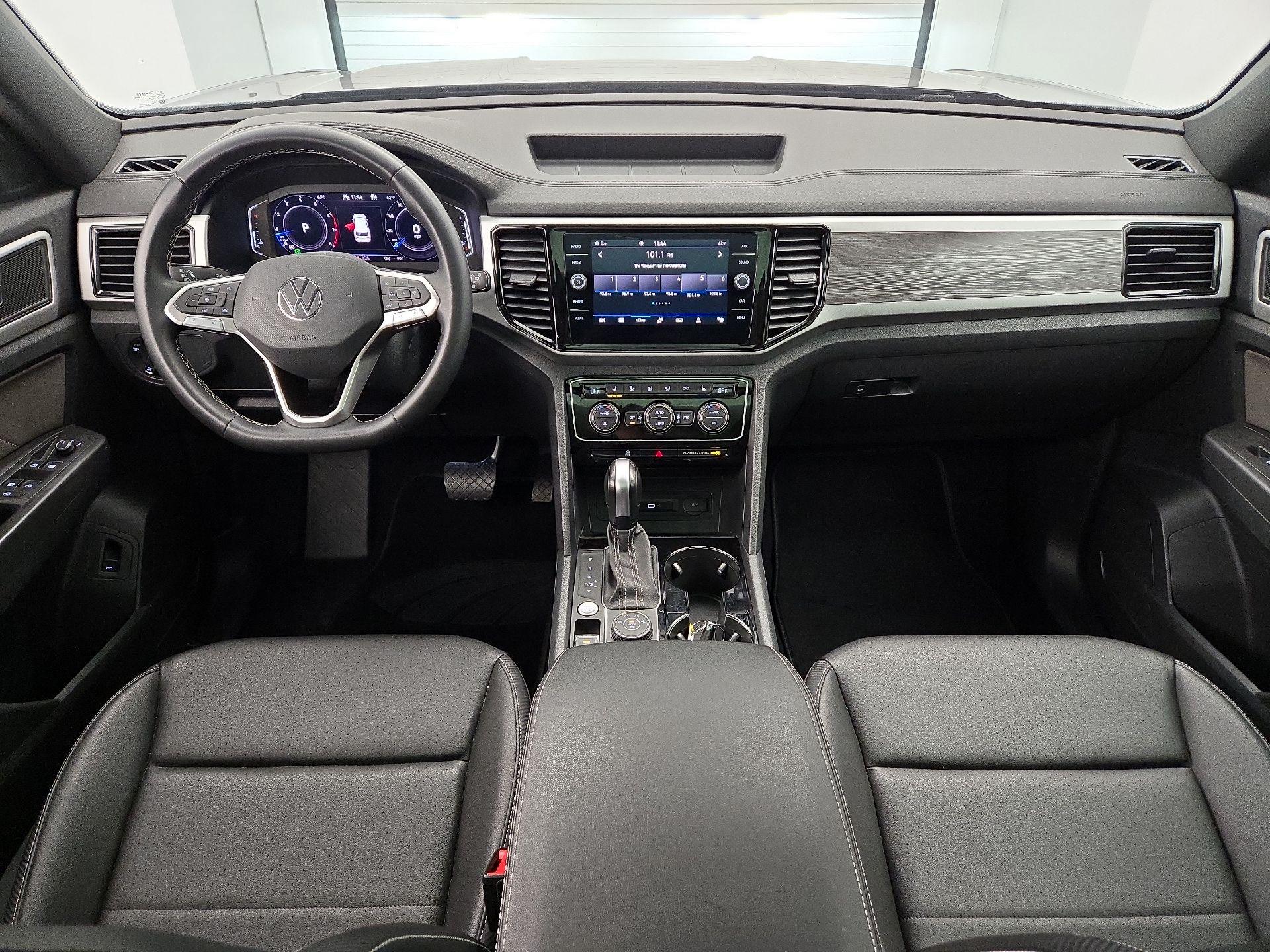 Thumbnail: 2023 Volkswagen Atlas - 9