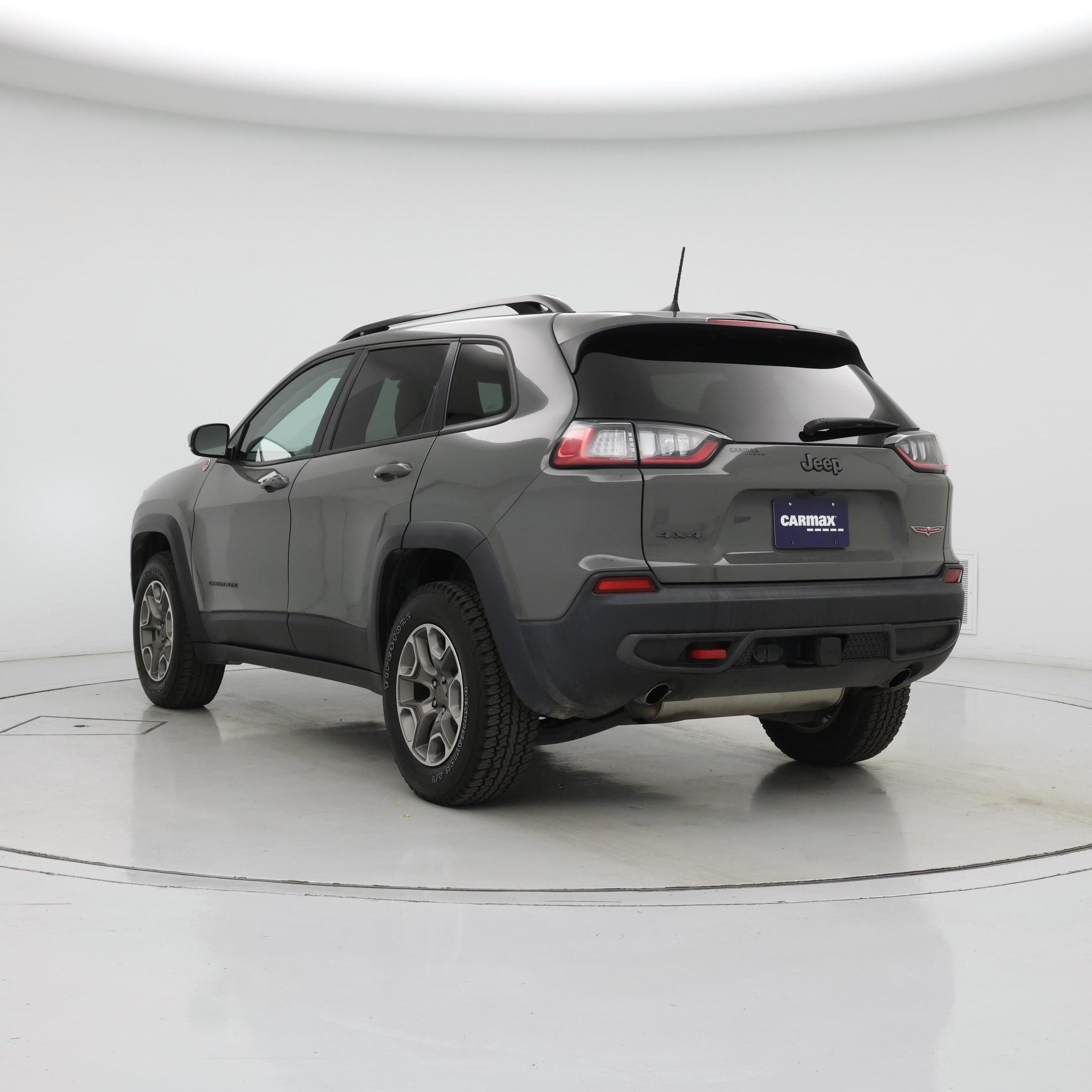 Thumbnail: 2022 Jeep Cherokee - 2