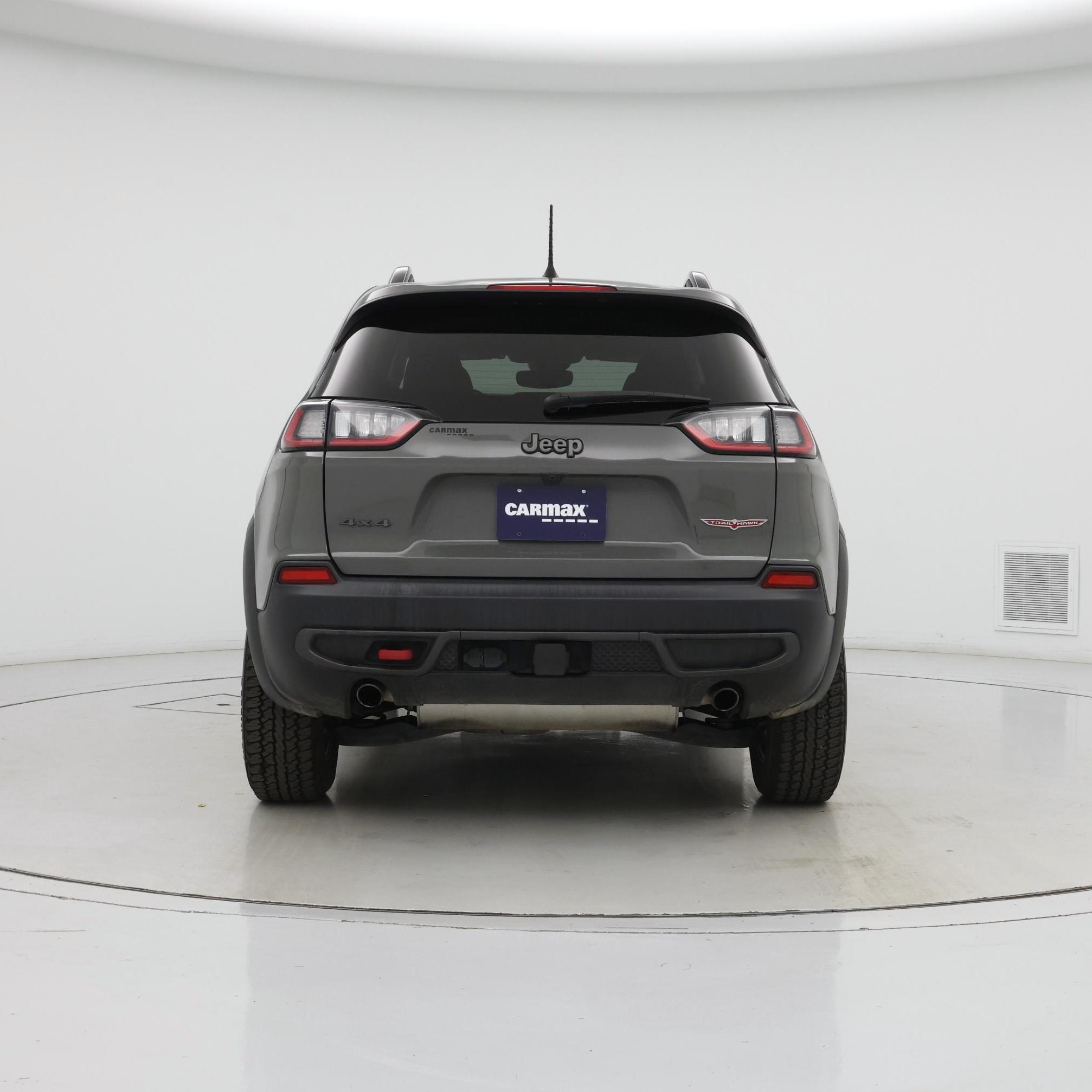 Thumbnail: 2022 Jeep Cherokee - 6