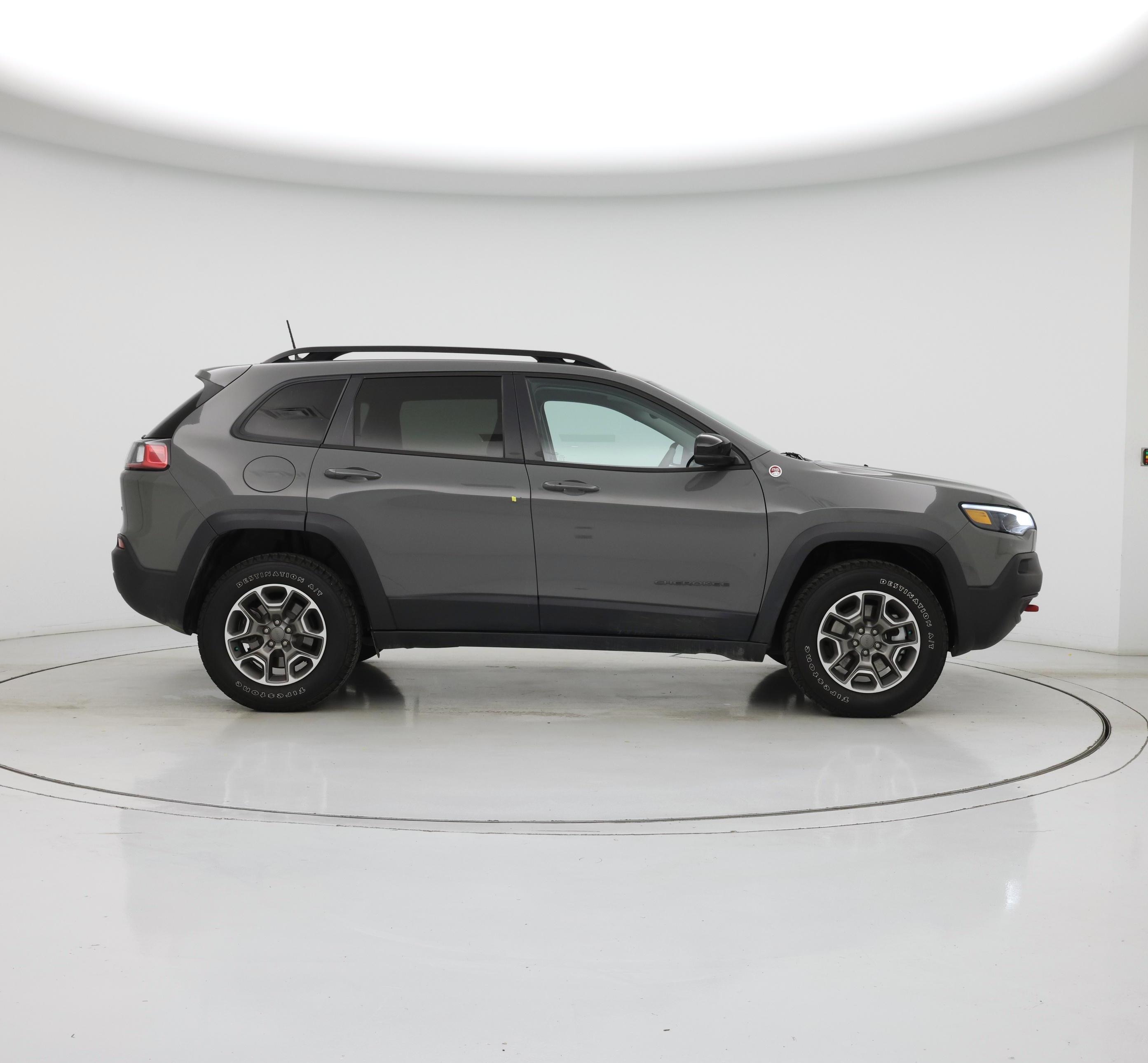 Thumbnail: 2022 Jeep Cherokee - 7
