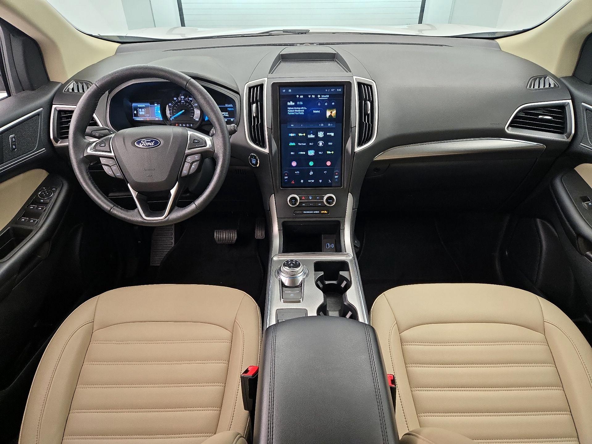 Thumbnail: 2022 Ford Edge - 9