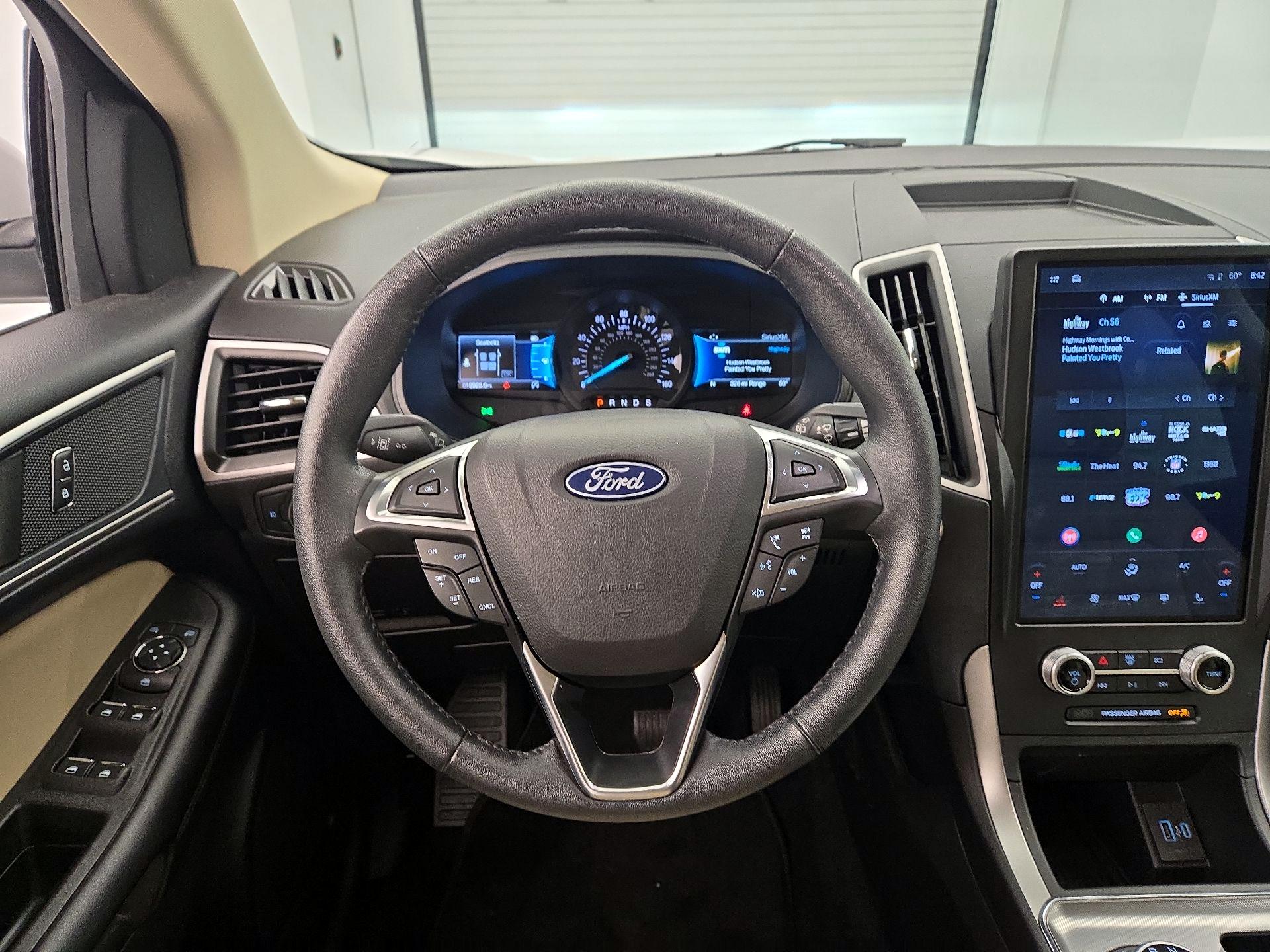 Thumbnail: 2022 Ford Edge - 10