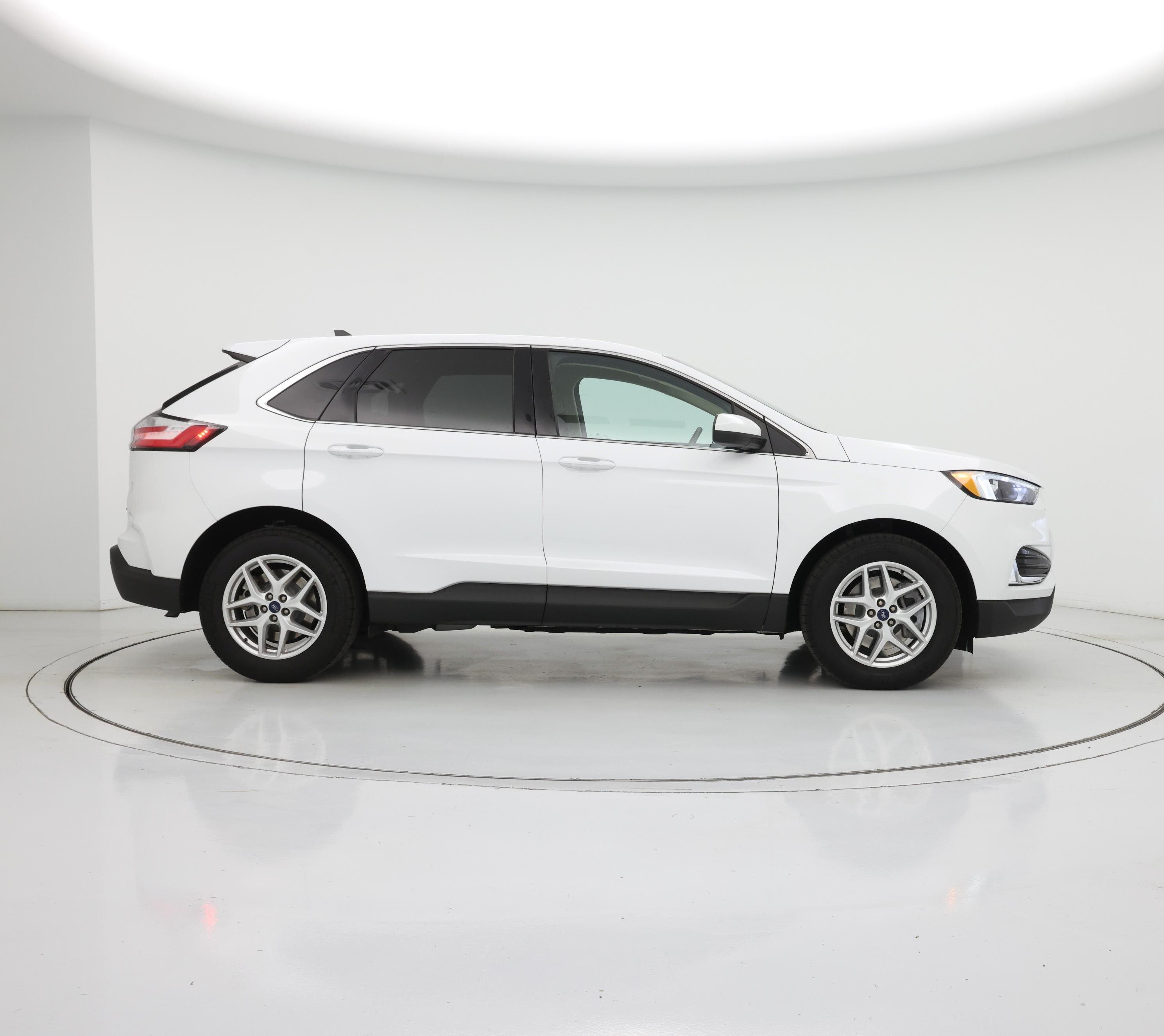 Thumbnail: 2022 Ford Edge - 7