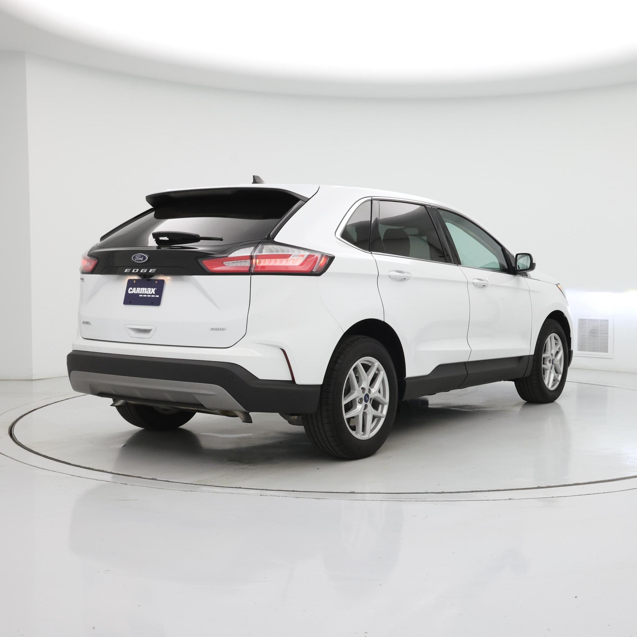 Thumbnail: 2022 Ford Edge - 8