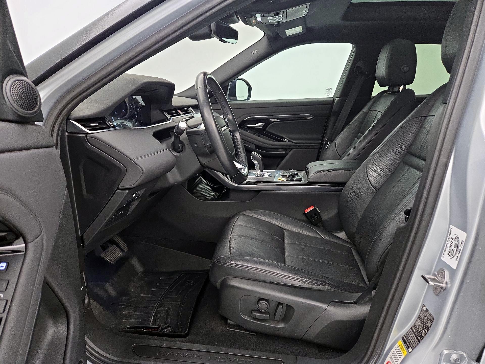 Thumbnail: 2020 Land Rover Range Rover Evoque - 11