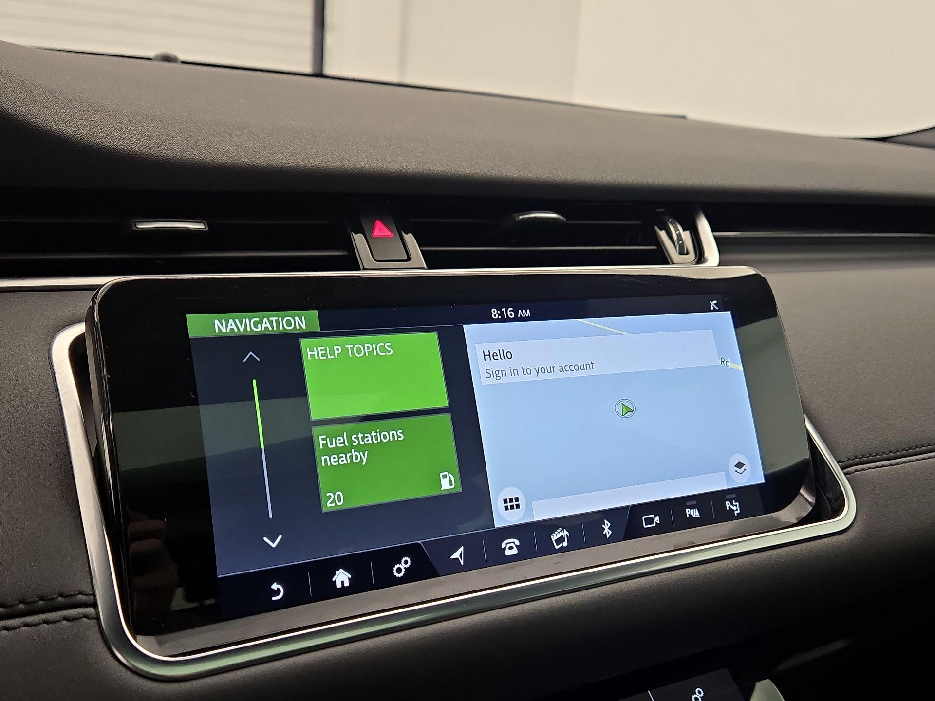 Thumbnail: 2020 Land Rover Range Rover Evoque - 14