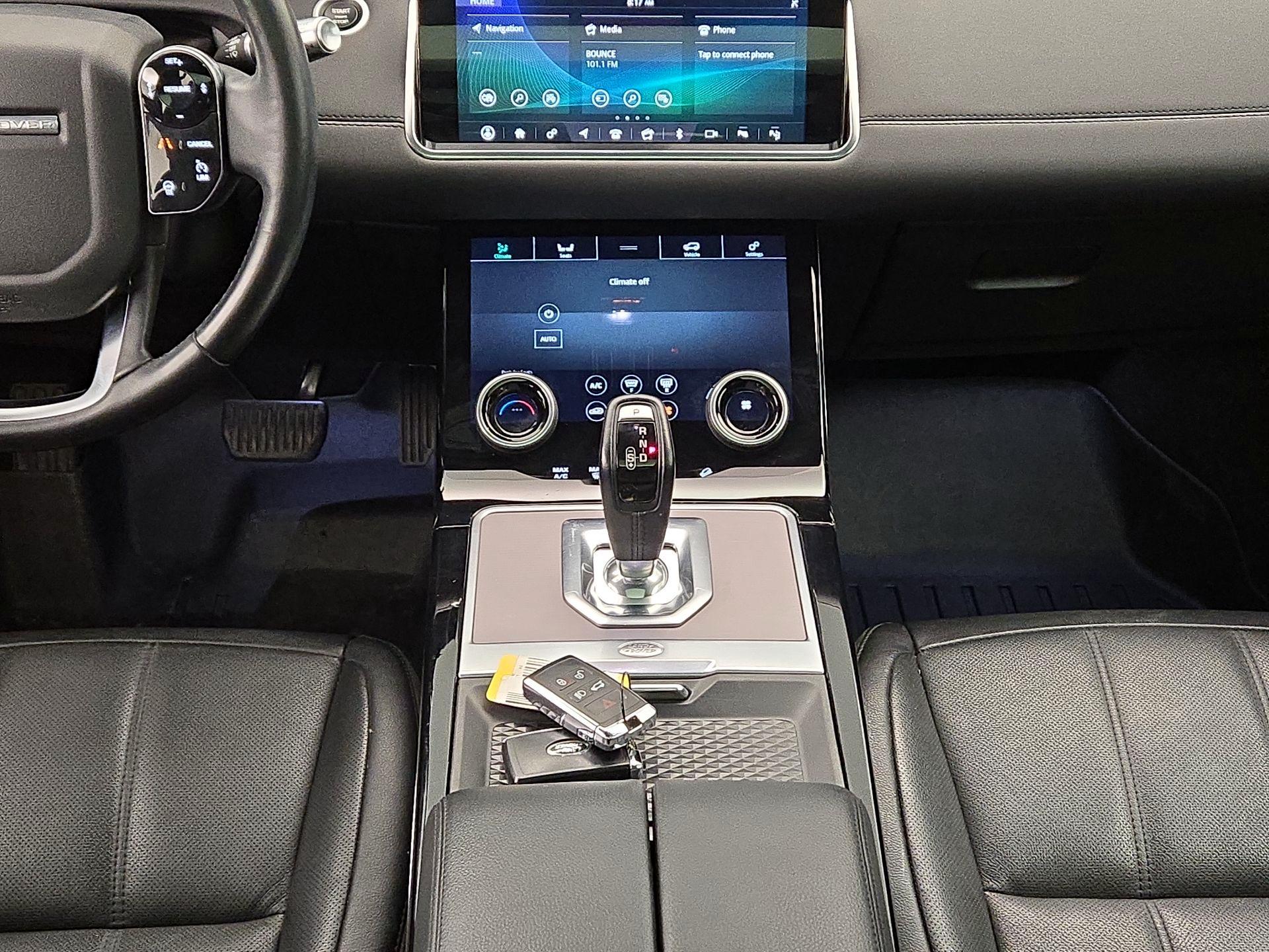 Thumbnail: 2020 Land Rover Range Rover Evoque - 18