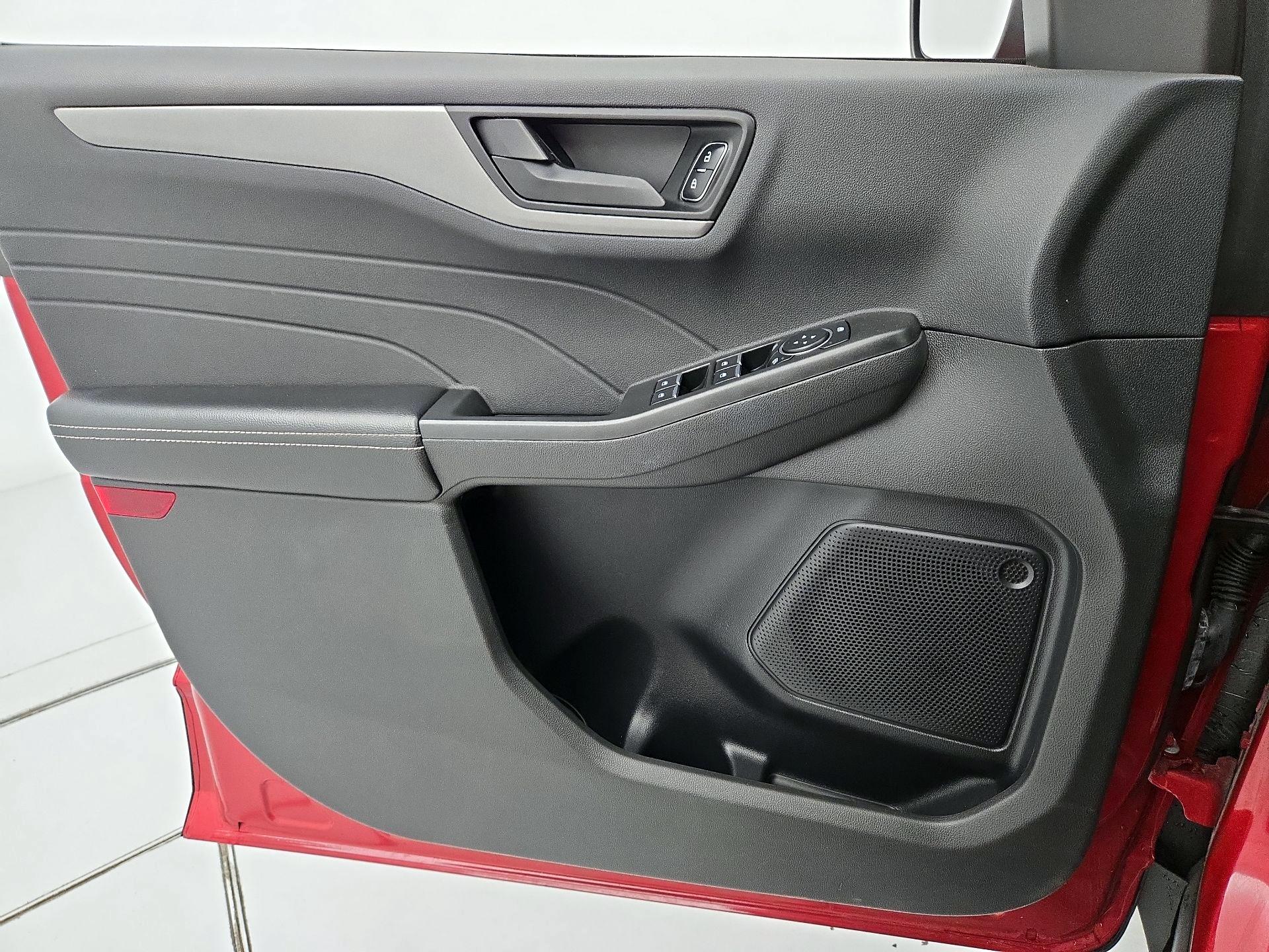 Thumbnail: 2023 Ford Escape - 12