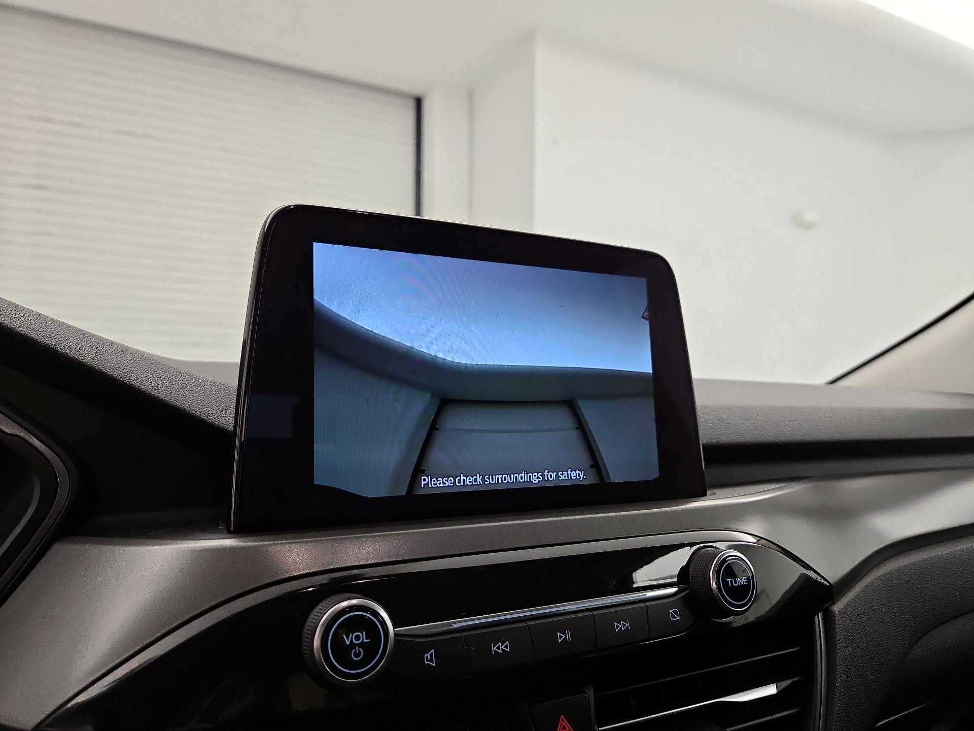 Thumbnail: 2023 Ford Escape - 14