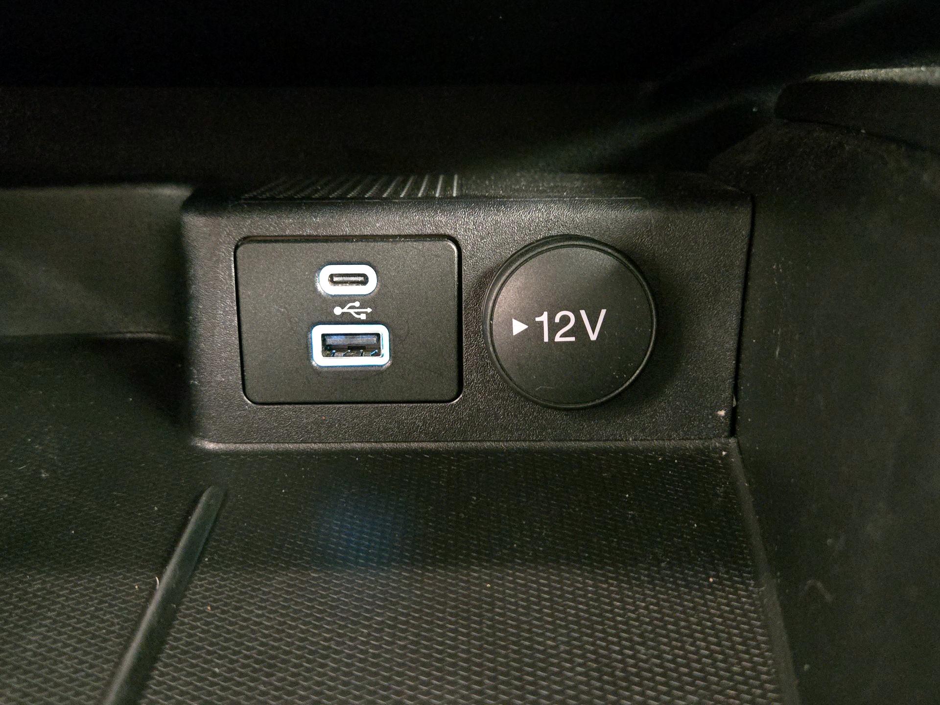 Thumbnail: 2023 Ford Escape - 18