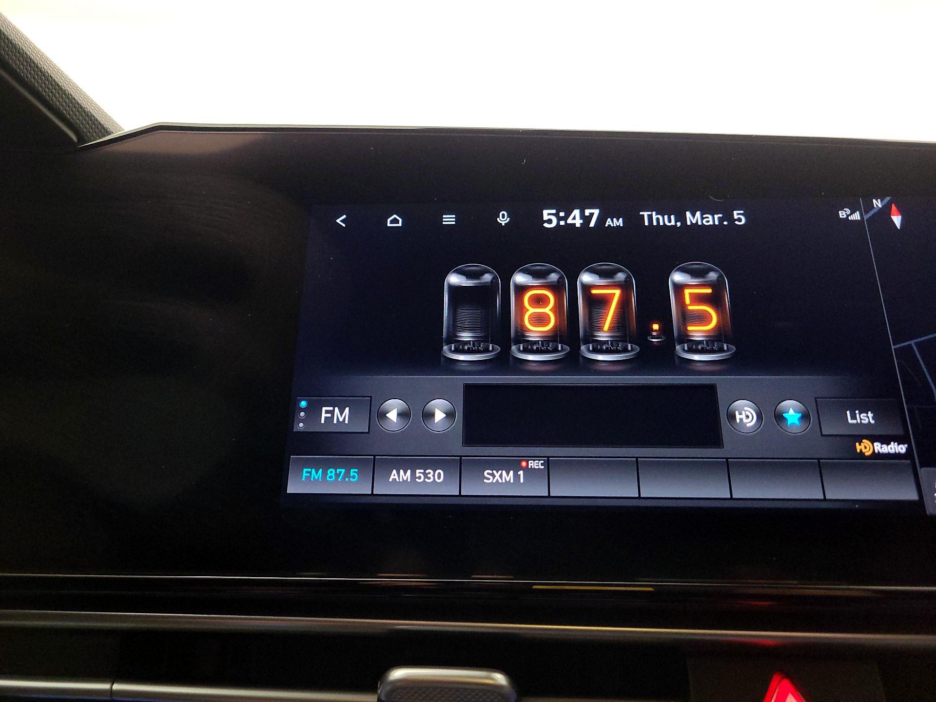 Thumbnail: 2023 Hyundai Elantra - 16