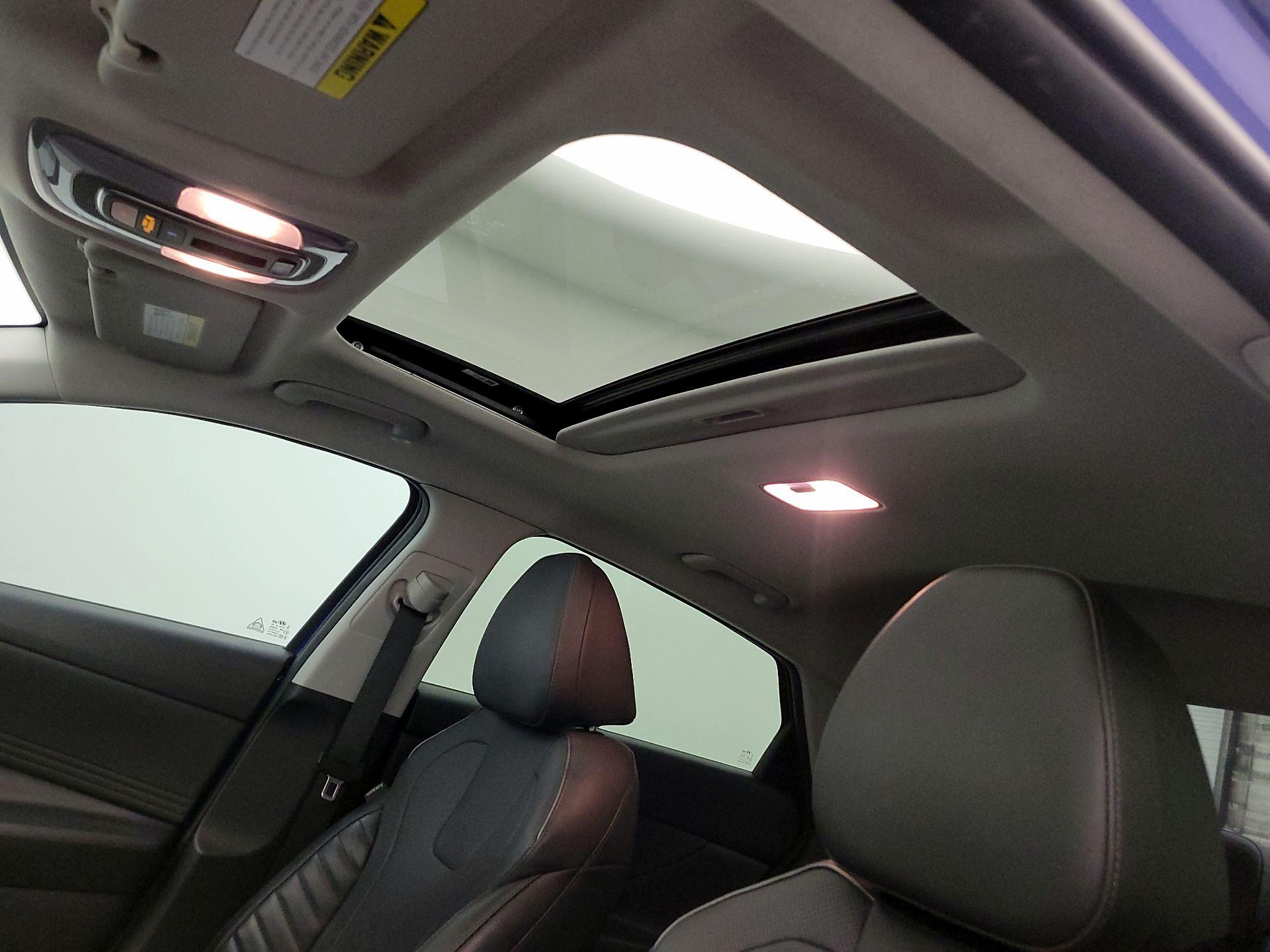 Thumbnail: 2023 Hyundai Elantra - 20