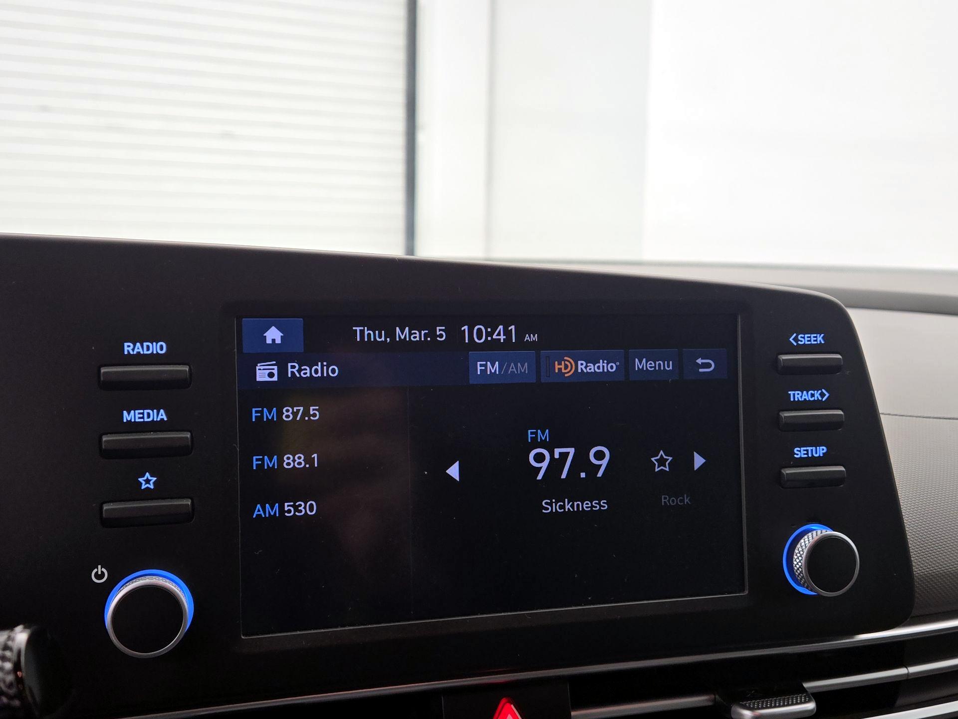 Thumbnail: 2025 Hyundai Elantra - 15