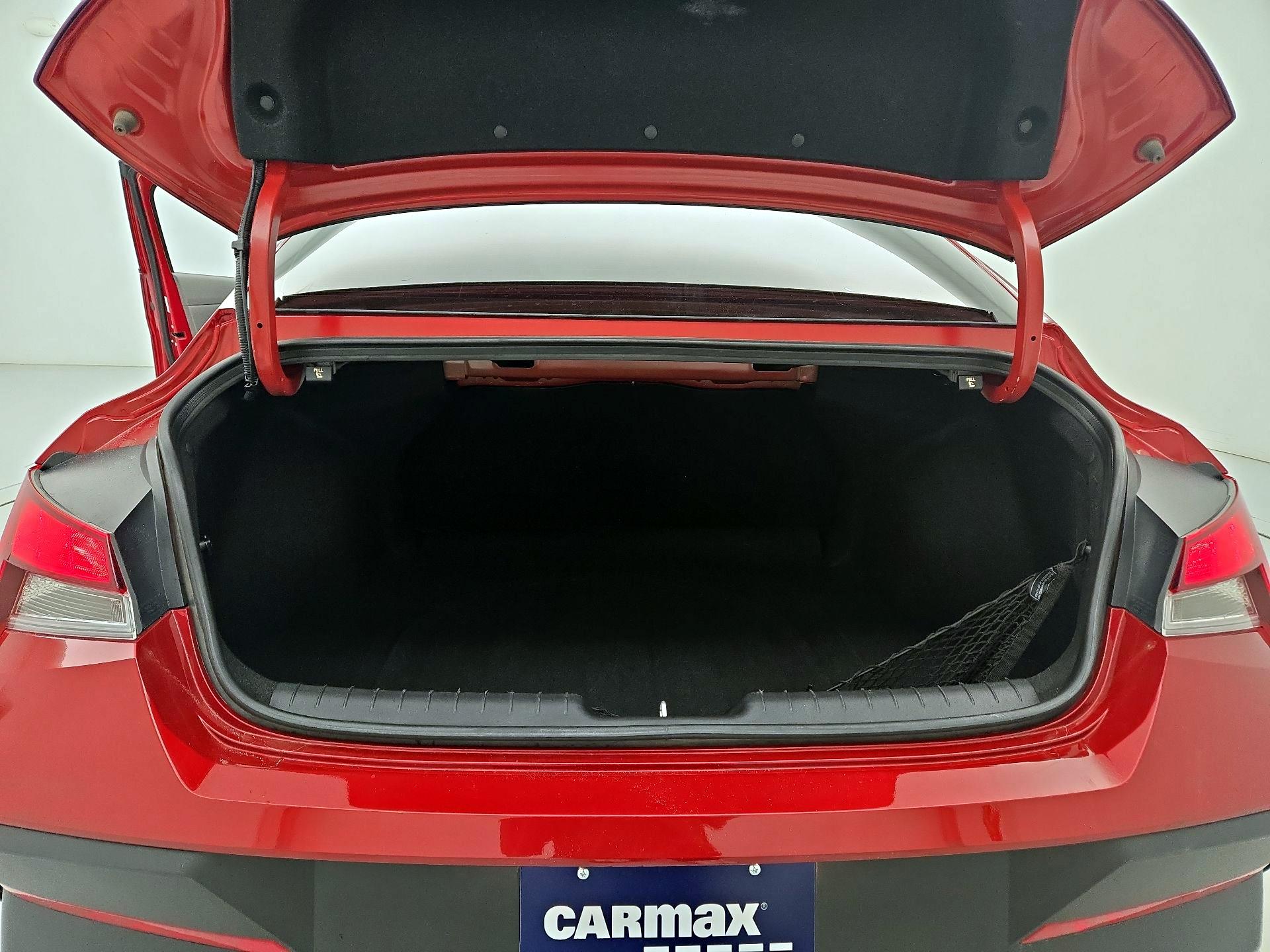 Thumbnail: 2025 Hyundai Elantra - 20