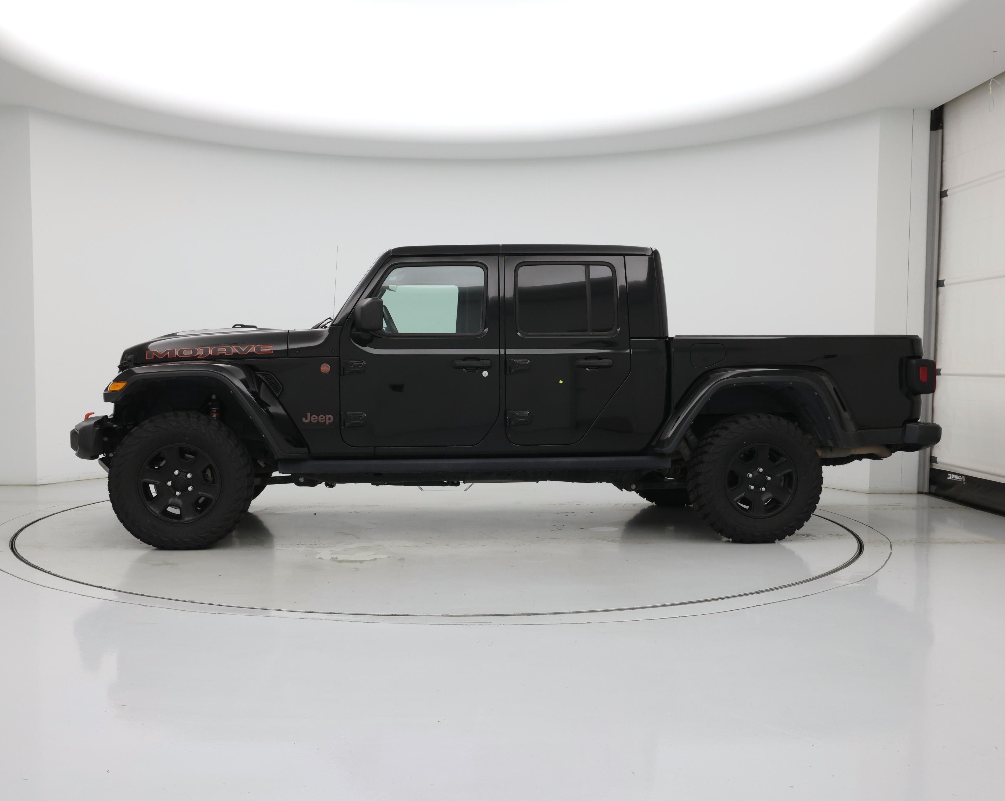 Thumbnail: 2021 Jeep Gladiator - 3