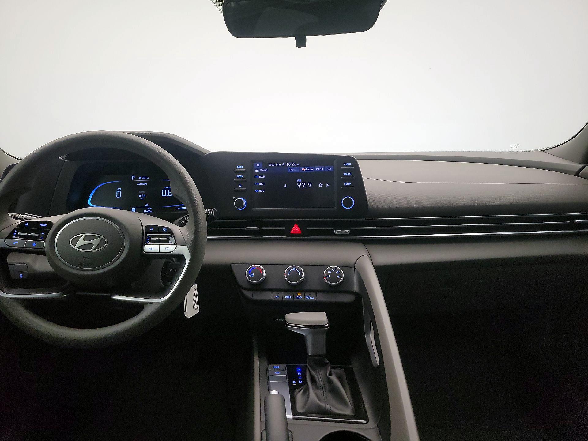 Thumbnail: 2024 Hyundai Elantra - 9