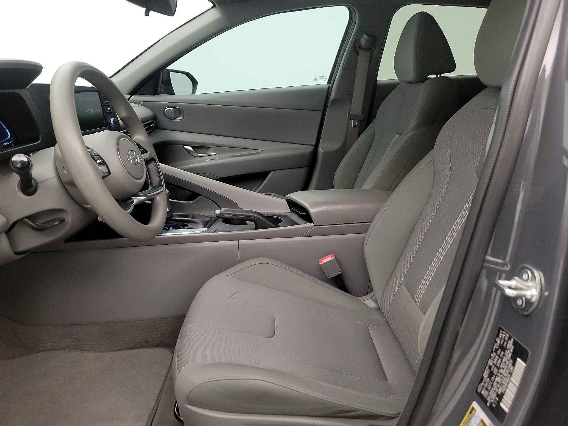 Thumbnail: 2024 Hyundai Elantra - 11