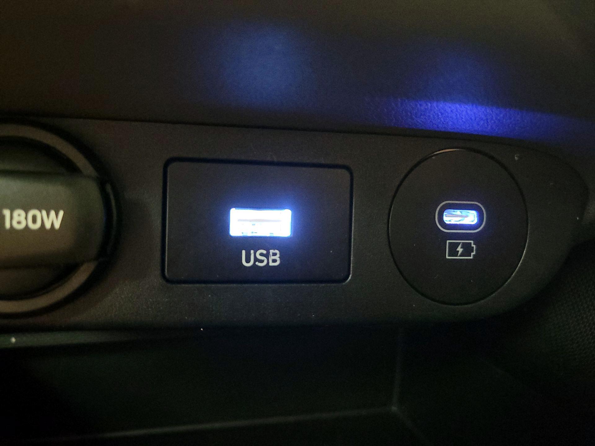 Thumbnail: 2024 Hyundai Elantra - 18