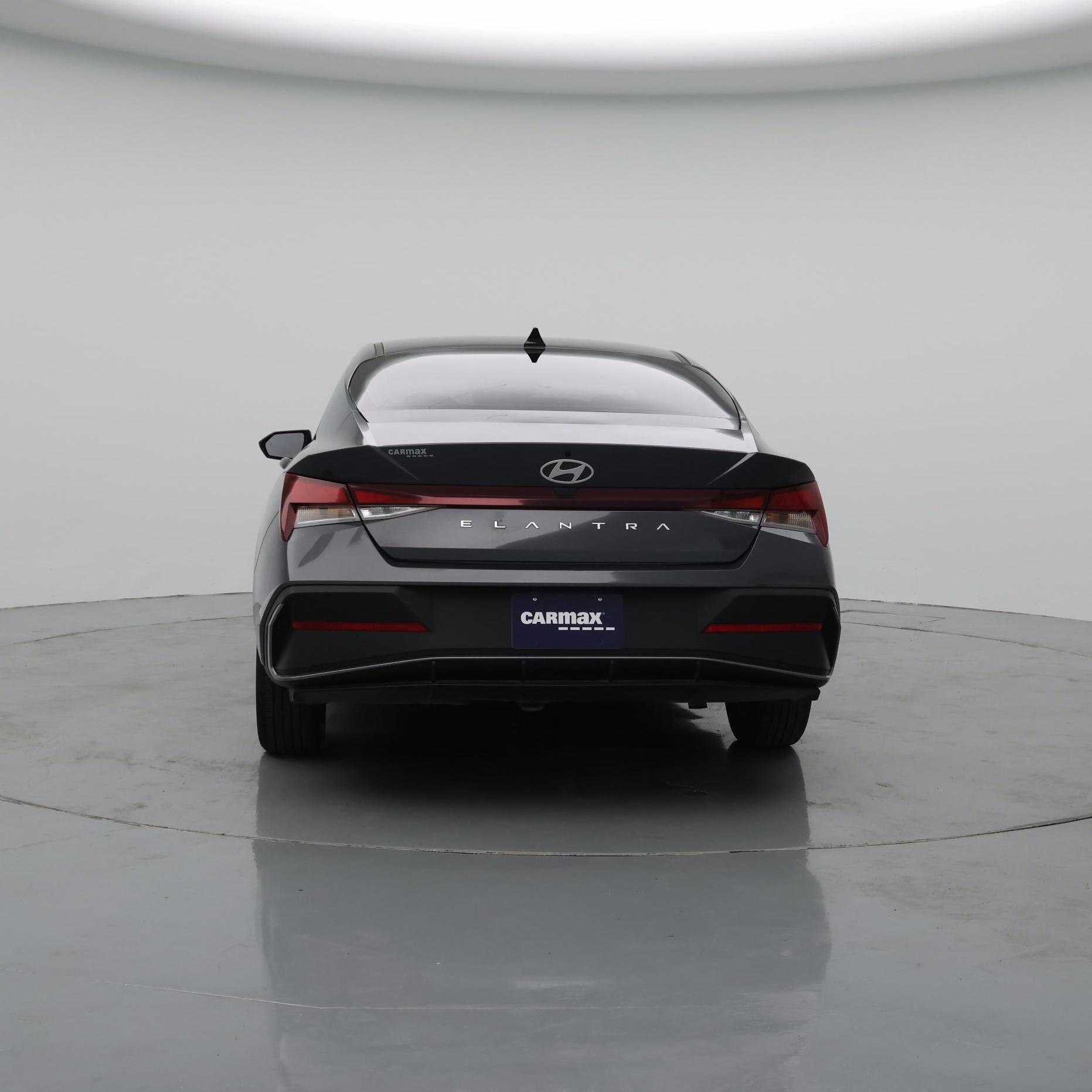 Thumbnail: 2024 Hyundai Elantra - 6