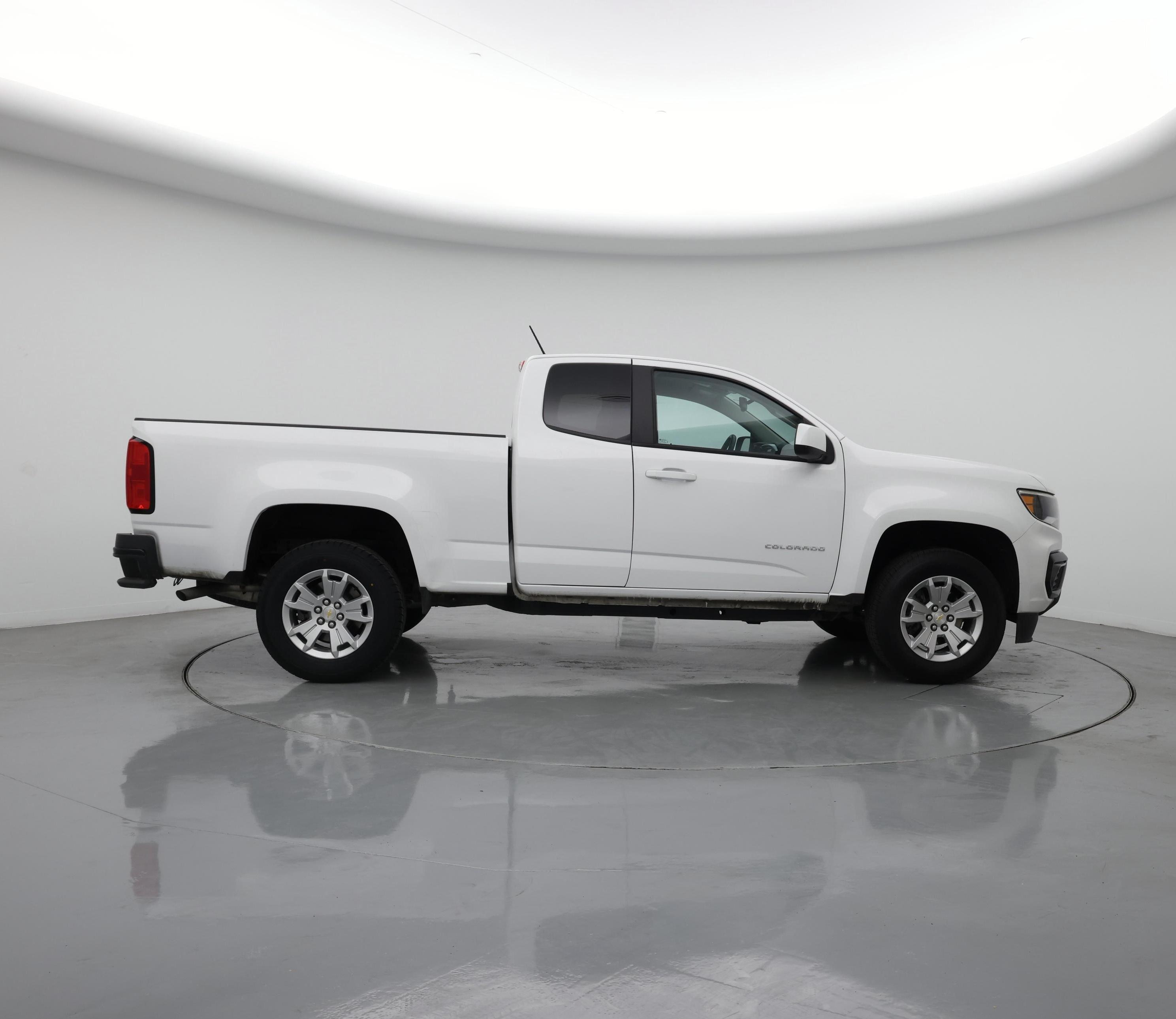 Thumbnail: 2022 Chevrolet Colorado - 7