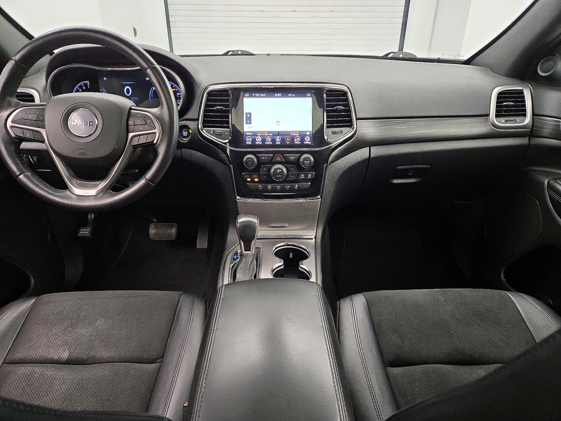 Thumbnail: 2022 Jeep Grand Cherokee - 9