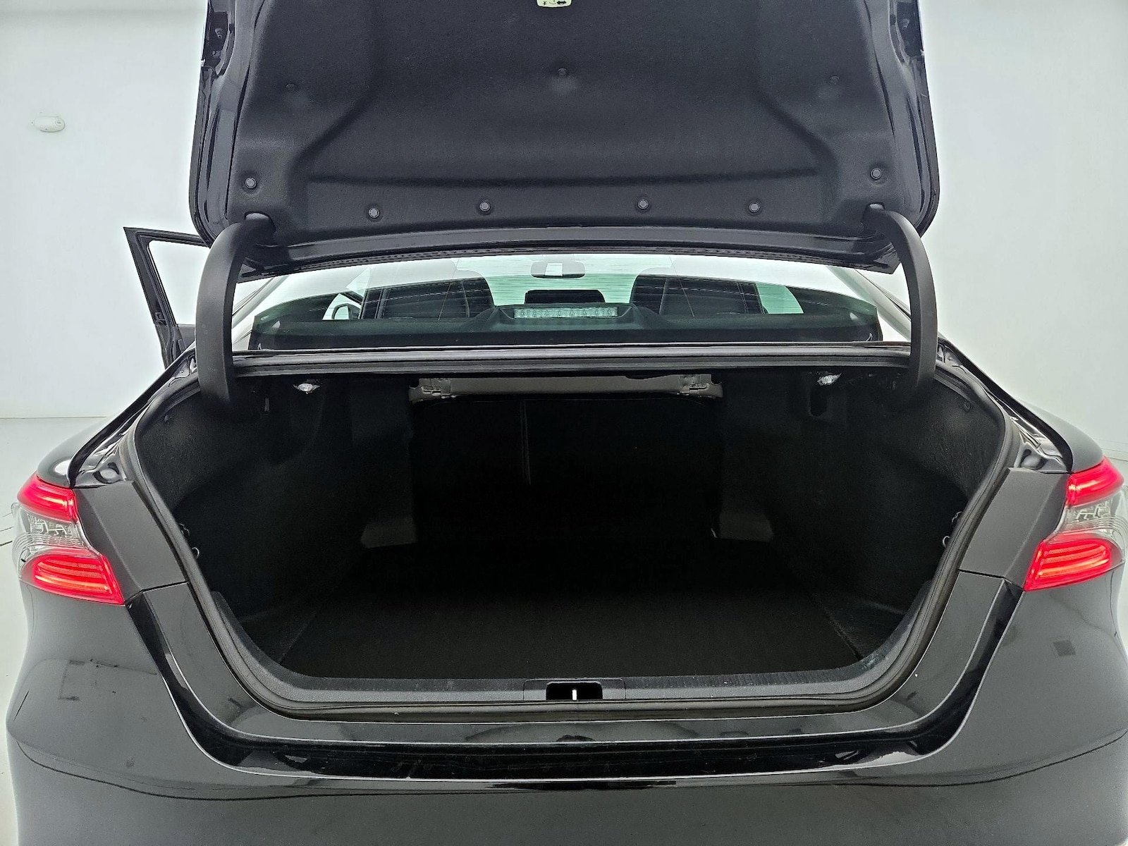 2023 Toyota Camry XLE - Photo 21